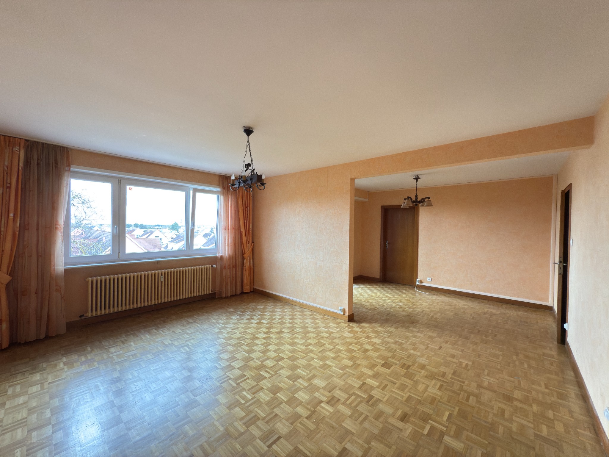 APPARTEMENT 5 PIECES 97 M2 — photo 4