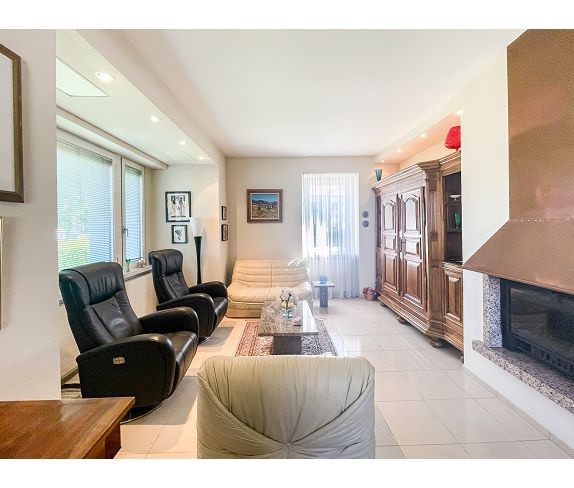 Maison à vendre à Colmar, 200 m², 11 pièces – photo 2 sur 10