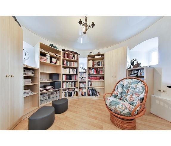 Bien immobilier à vendre à Zellenberg, 638 m², 20 pièces – photo 2 sur 9