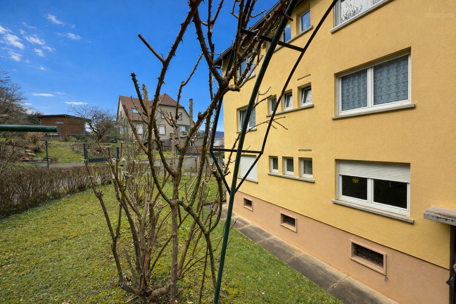 APPARTEMENT 5 PIECES 97 M2 — photo 1