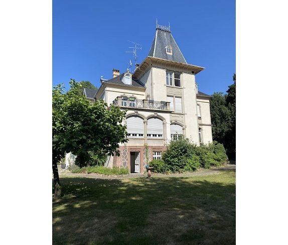 Appartement à vendre à Turckheim, 236 m², 6 pièces – photo 1 sur 9