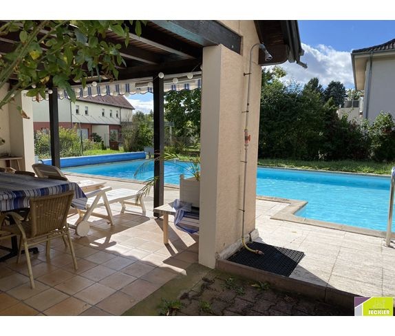 Maison à vendre à Colmar, 192,97 m², 6 pièces – photo 2 sur 4