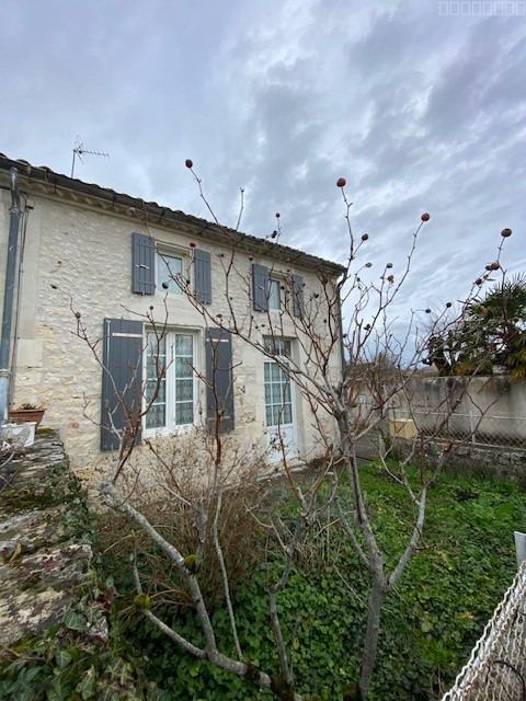 Maison de village 2 chambres  6 Pièces 20 mn de ROYAN — photo 1
