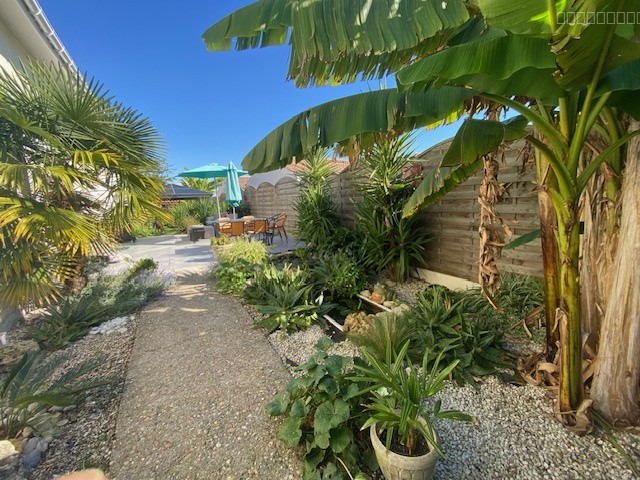 Maison à vendre à Medis, 172 m², 7 pièces – photo 1 sur 24