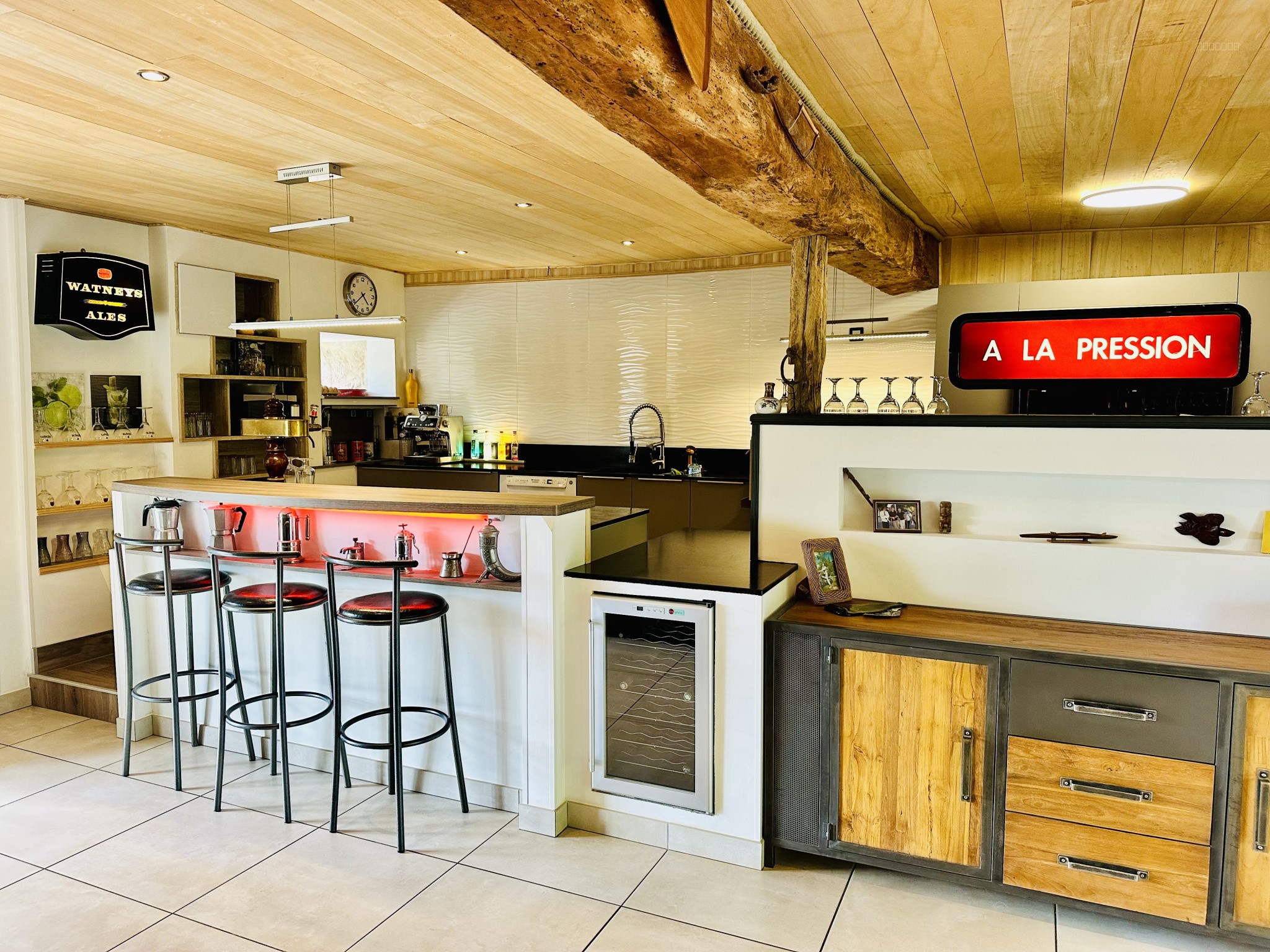 Bien immobilier à vendre à Larnagol, 400 m², 12 pièces – photo 3 sur 14