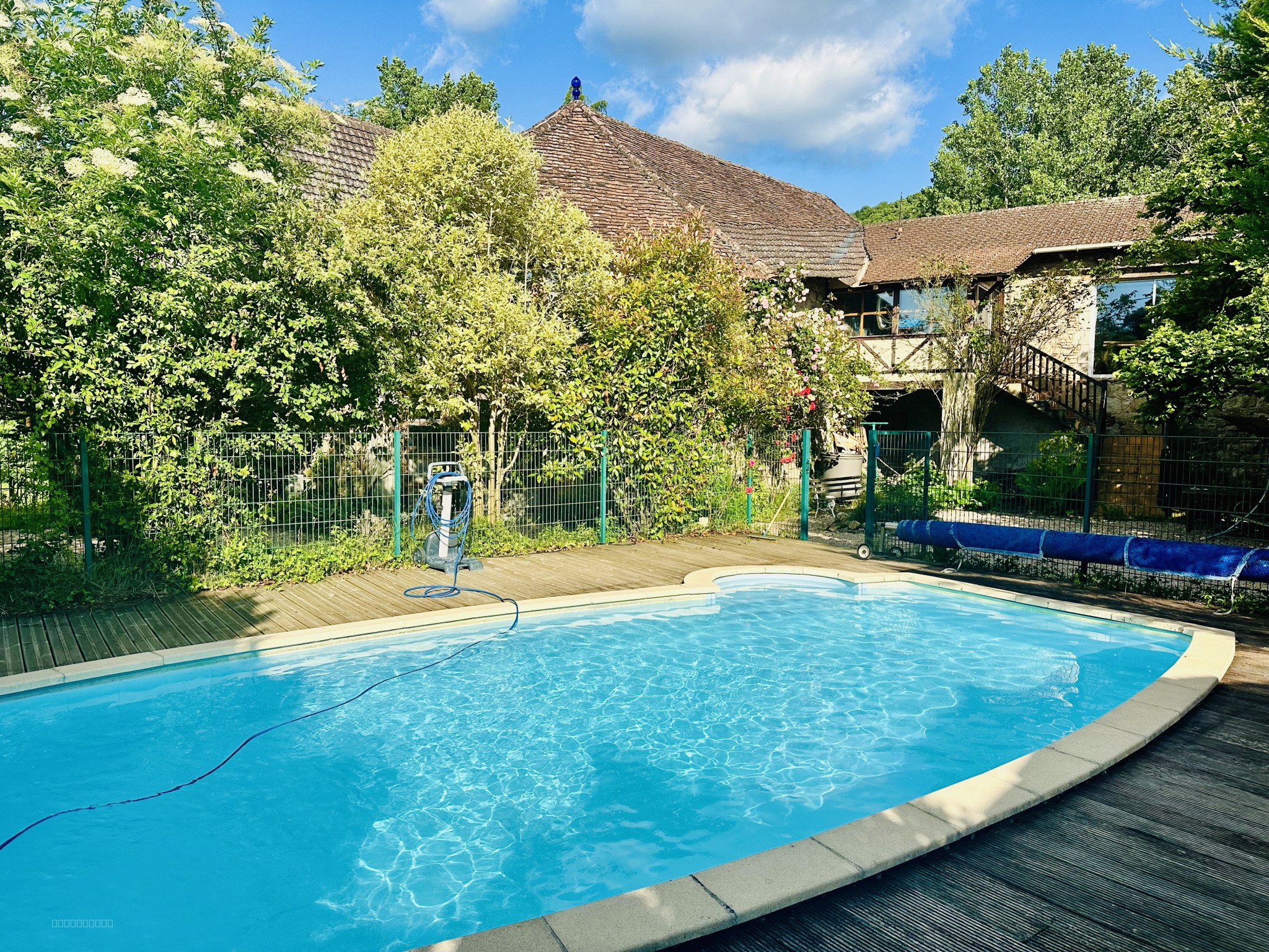 Bien immobilier à vendre à Faycelles, 68 m², 11 pièces – photo 2 sur 15