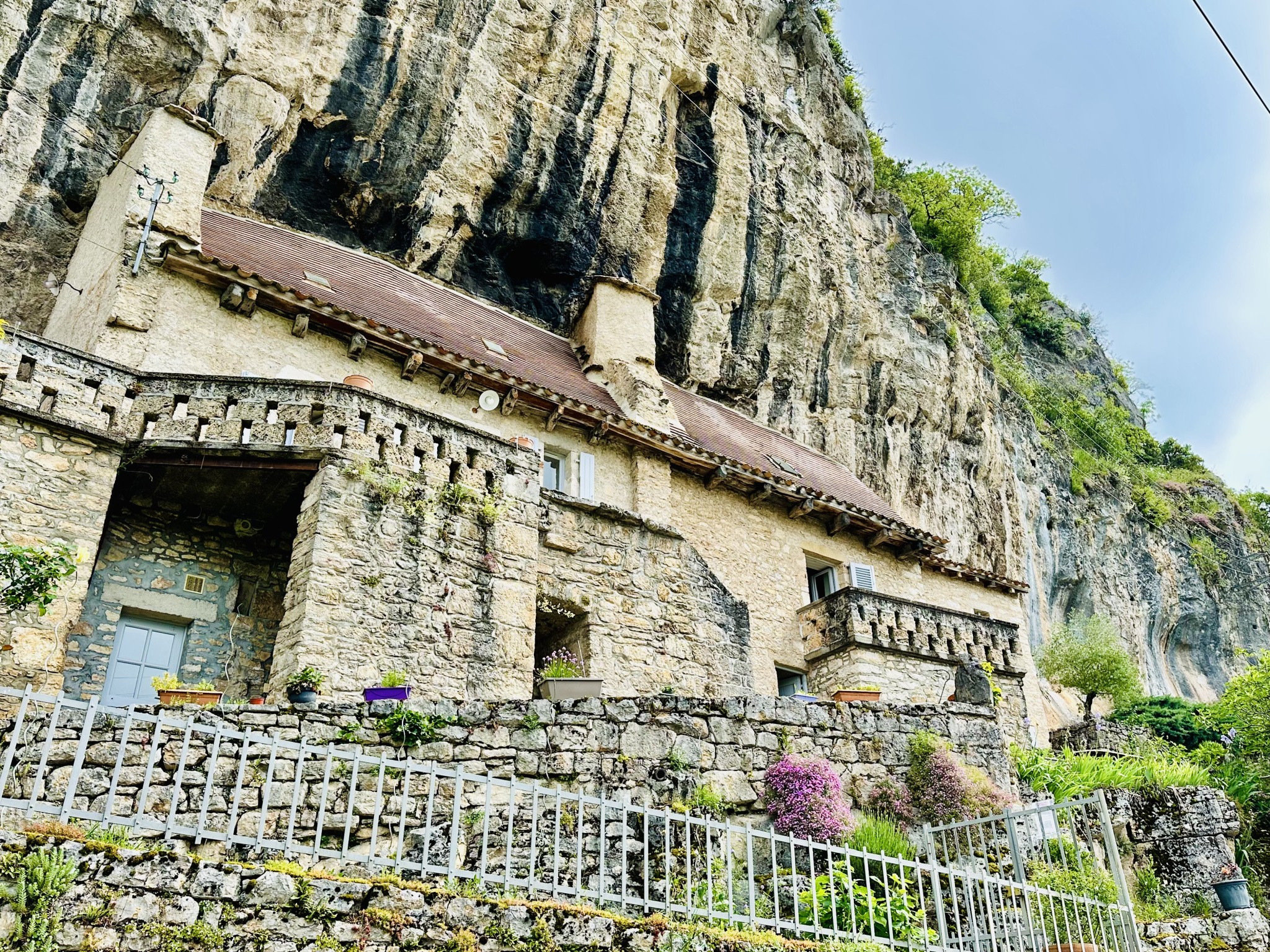 Maison à vendre à Cabrerets, 1 300 m², 3 pièces – photo 2 sur 13