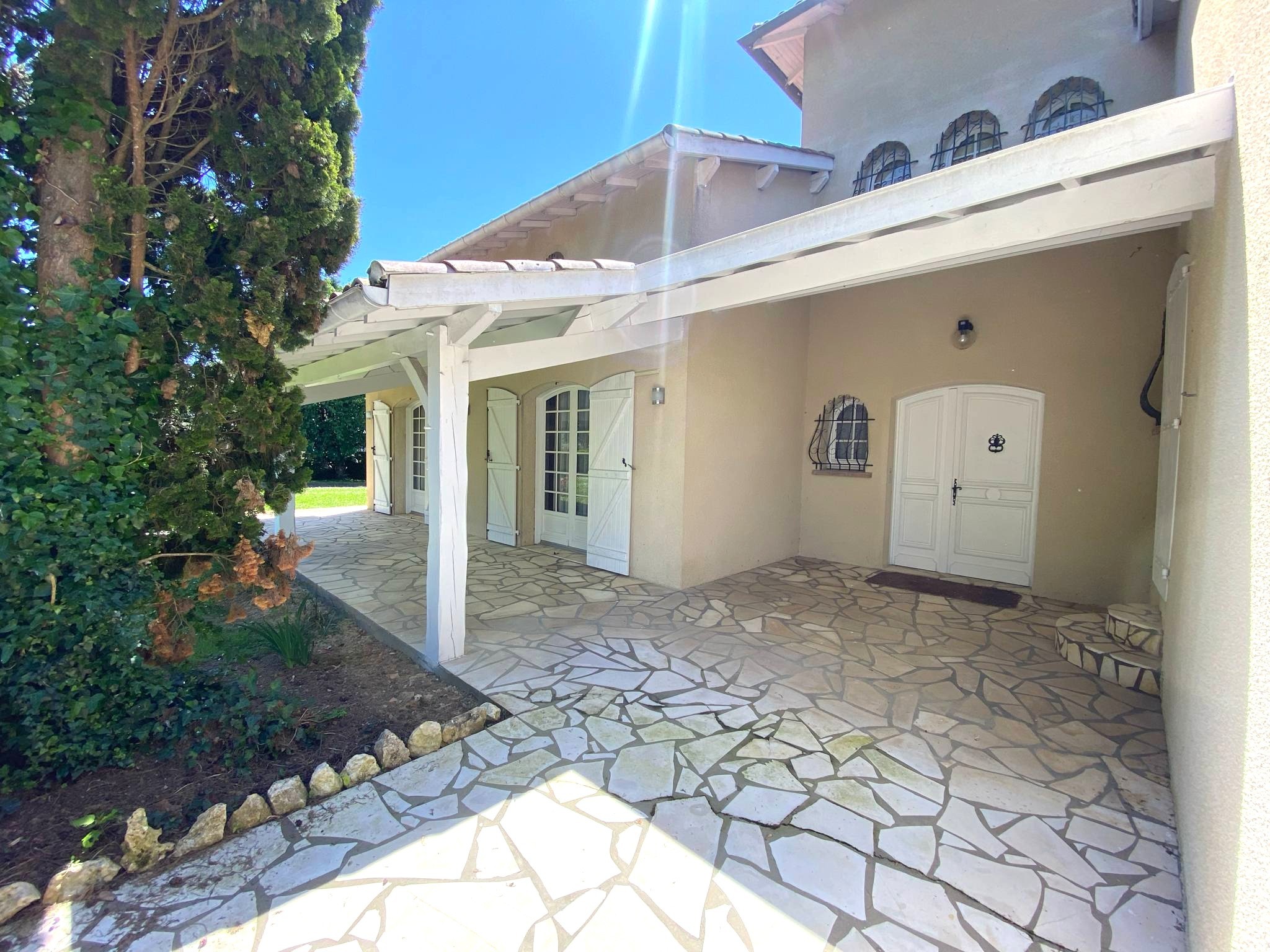Maison à vendre à Labastide st pierre, 170 m², 7 pièces – photo 1 sur 10