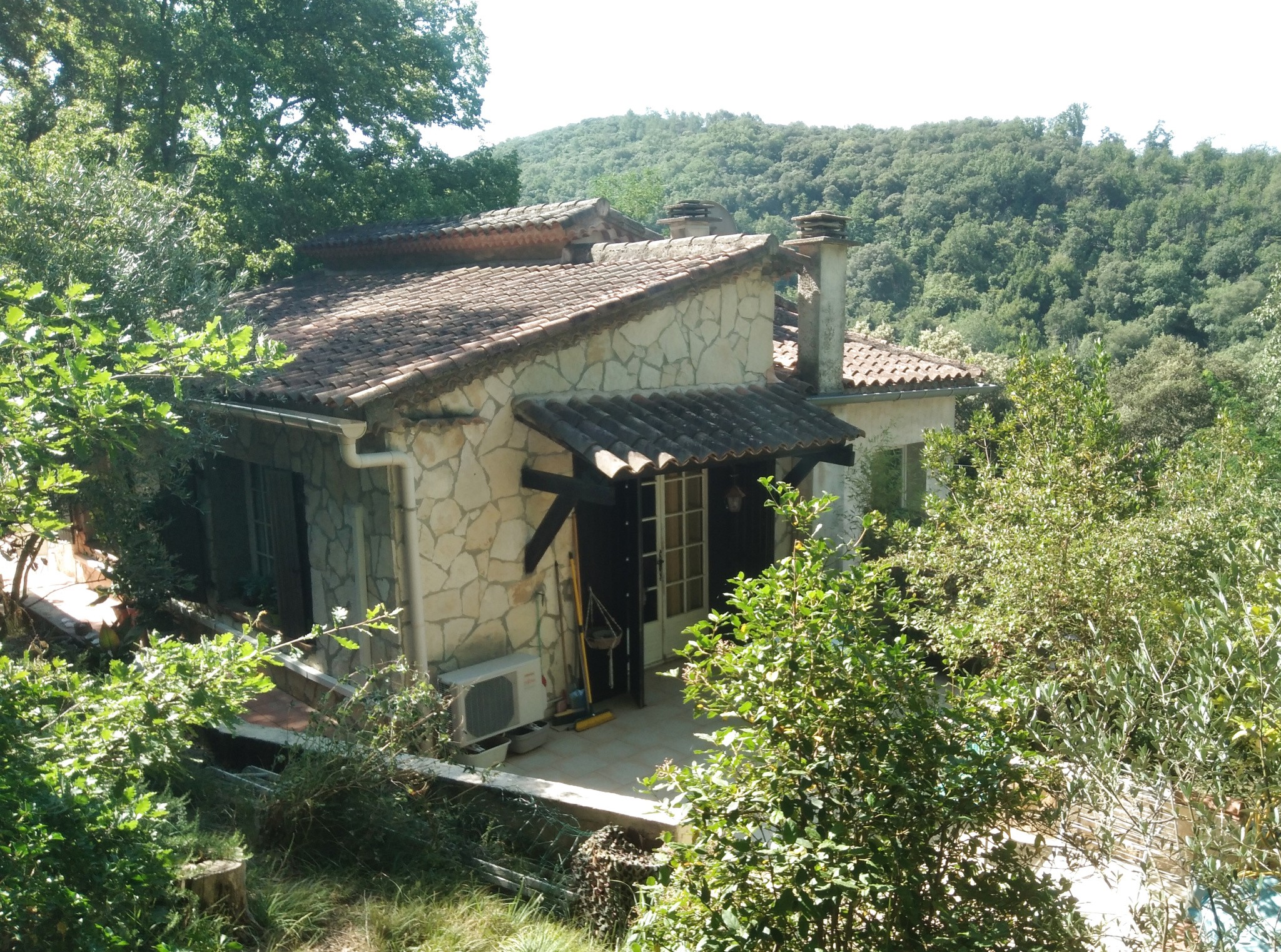 Maison à vendre à St jean du pin, 90 m², 3 pièces – photo 3 sur 13