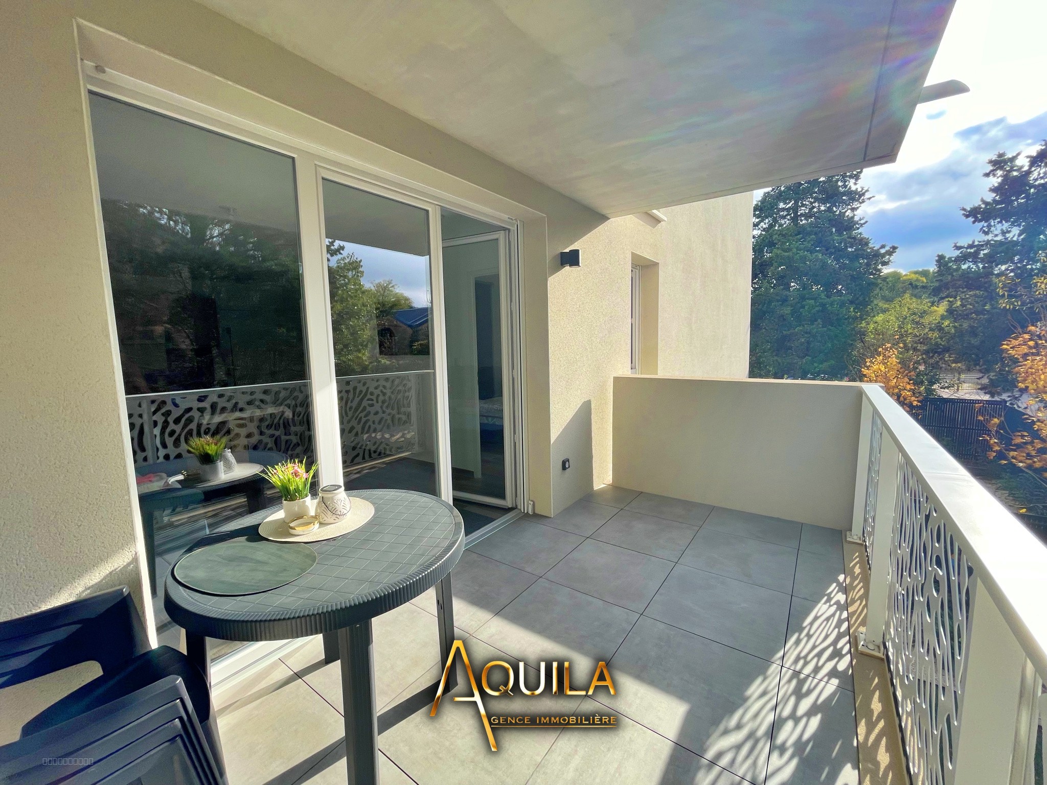 Bien immobilier à vendre à Beziers, 240 m², 8 pièces – photo 2 sur 8