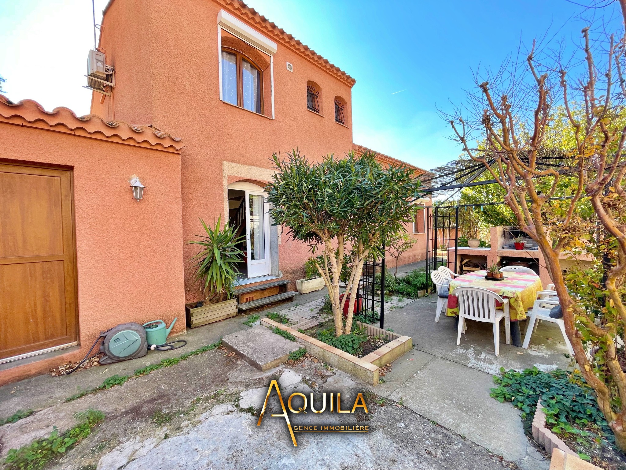 Villa à vendre à Capestang, 117 m², 5 pièces – photo 2 sur 8