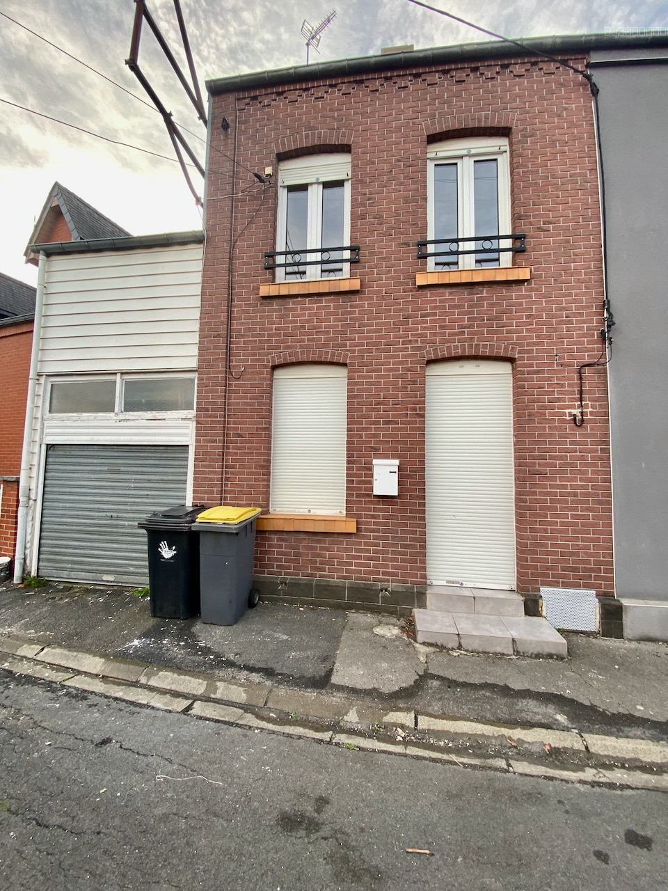 Maison à vendre à Hautmont, 25 m², 7 pièces – photo 1 sur 10