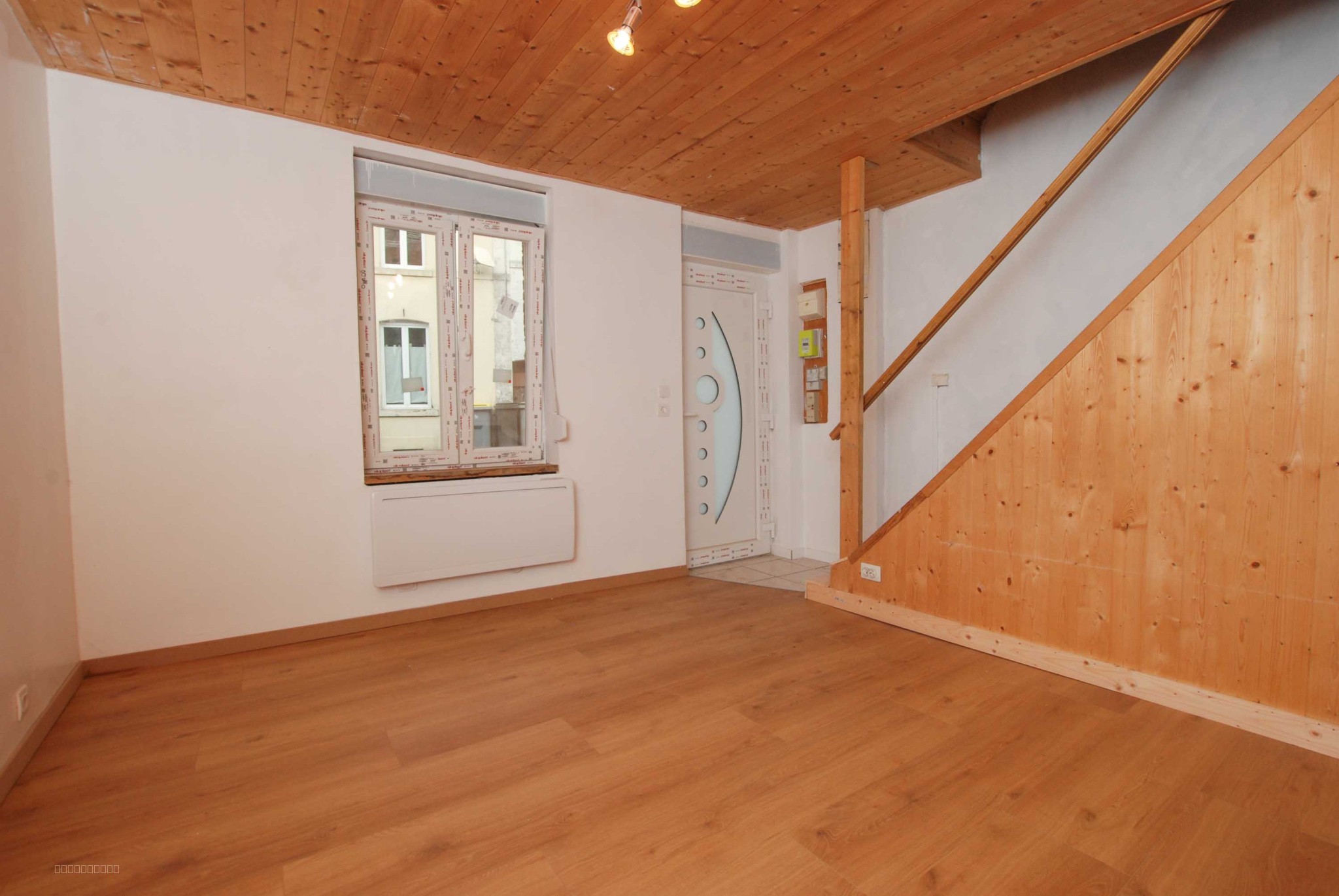 Maison à vendre à Jeumont, 85 m², 7 pièces – photo 2 sur 16