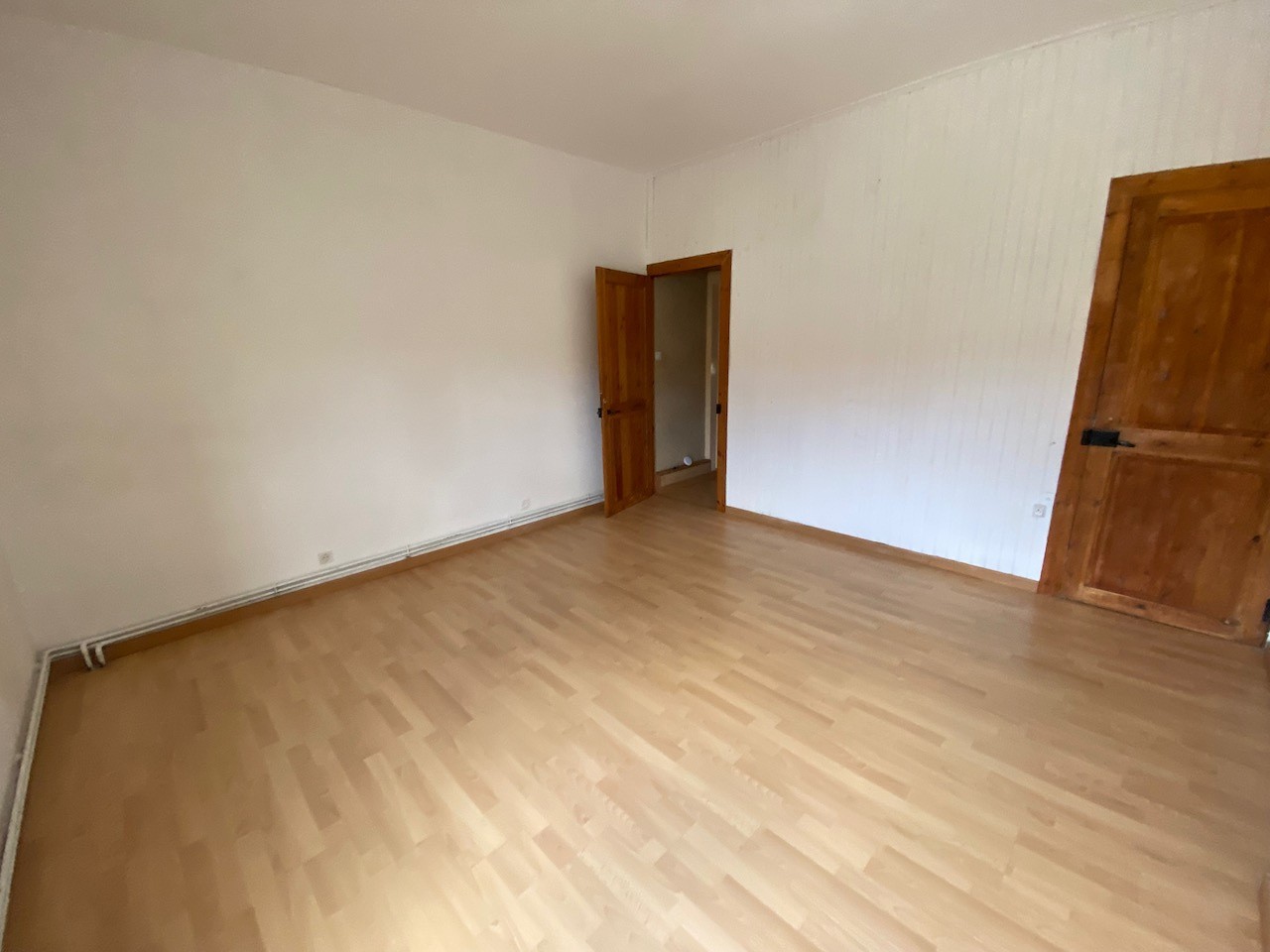 Maison à vendre à Recquignies, 1 000 m², 5 pièces – photo 3 sur 12