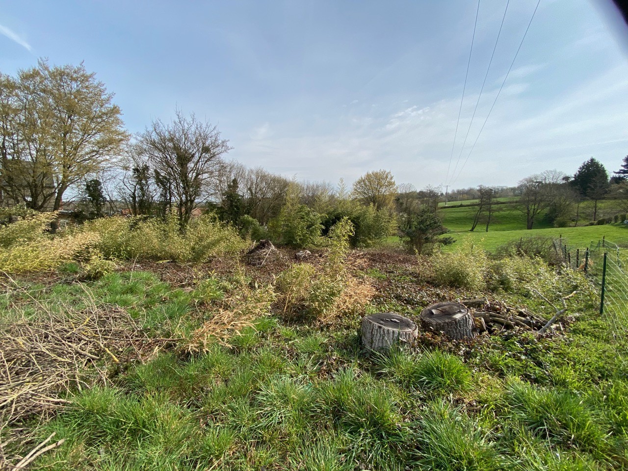 Terrain à vendre à Recquignies, 718 m² – photo 1 sur 7
