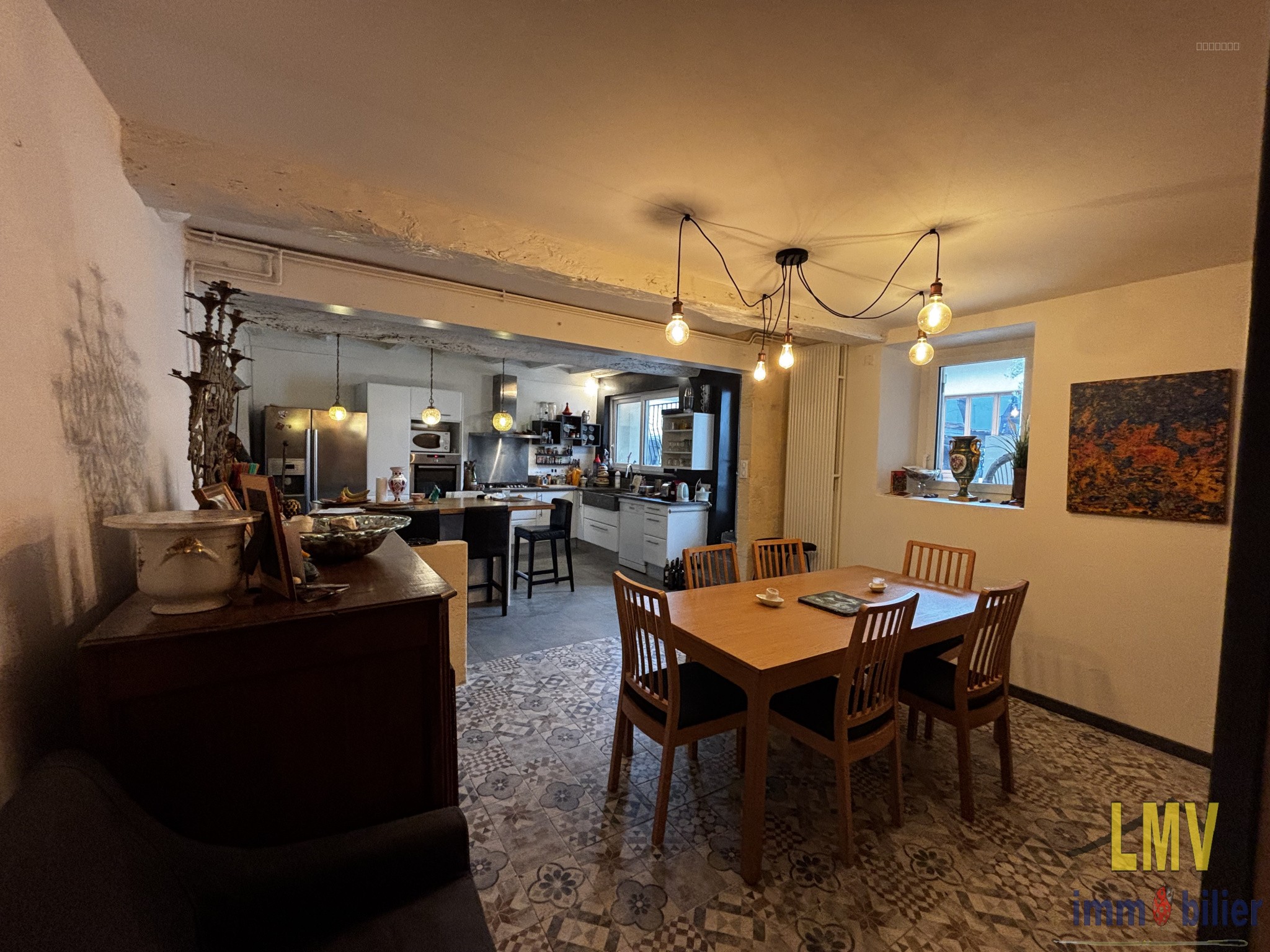 Maison à louer à Rauzan, 167 m², 6 pièces – photo 1 sur 9