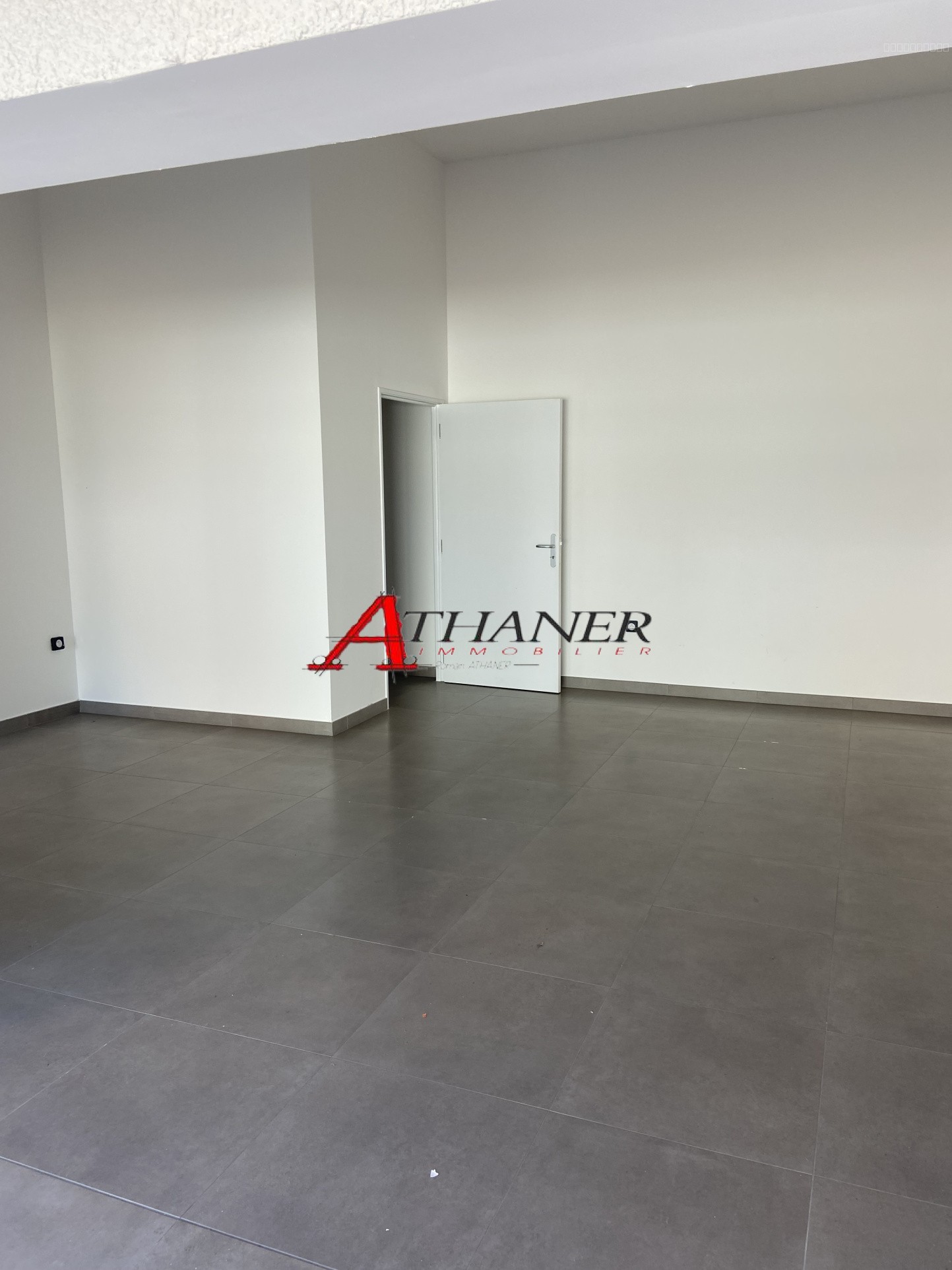Argeles Plages -Costa Blanca - Locaux Commerciaux totalisant 259m2 à partir de 8000€ — photo 7