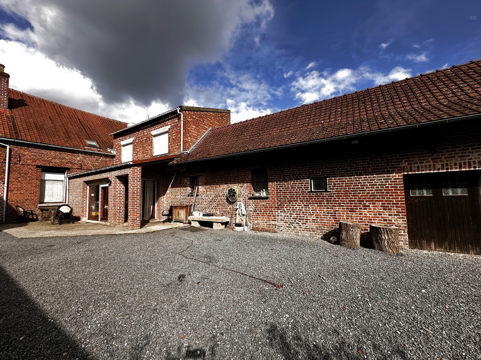 Ferme à vendre à Lallaing, 17,68 m², 8 pièces – photo 1 sur 20