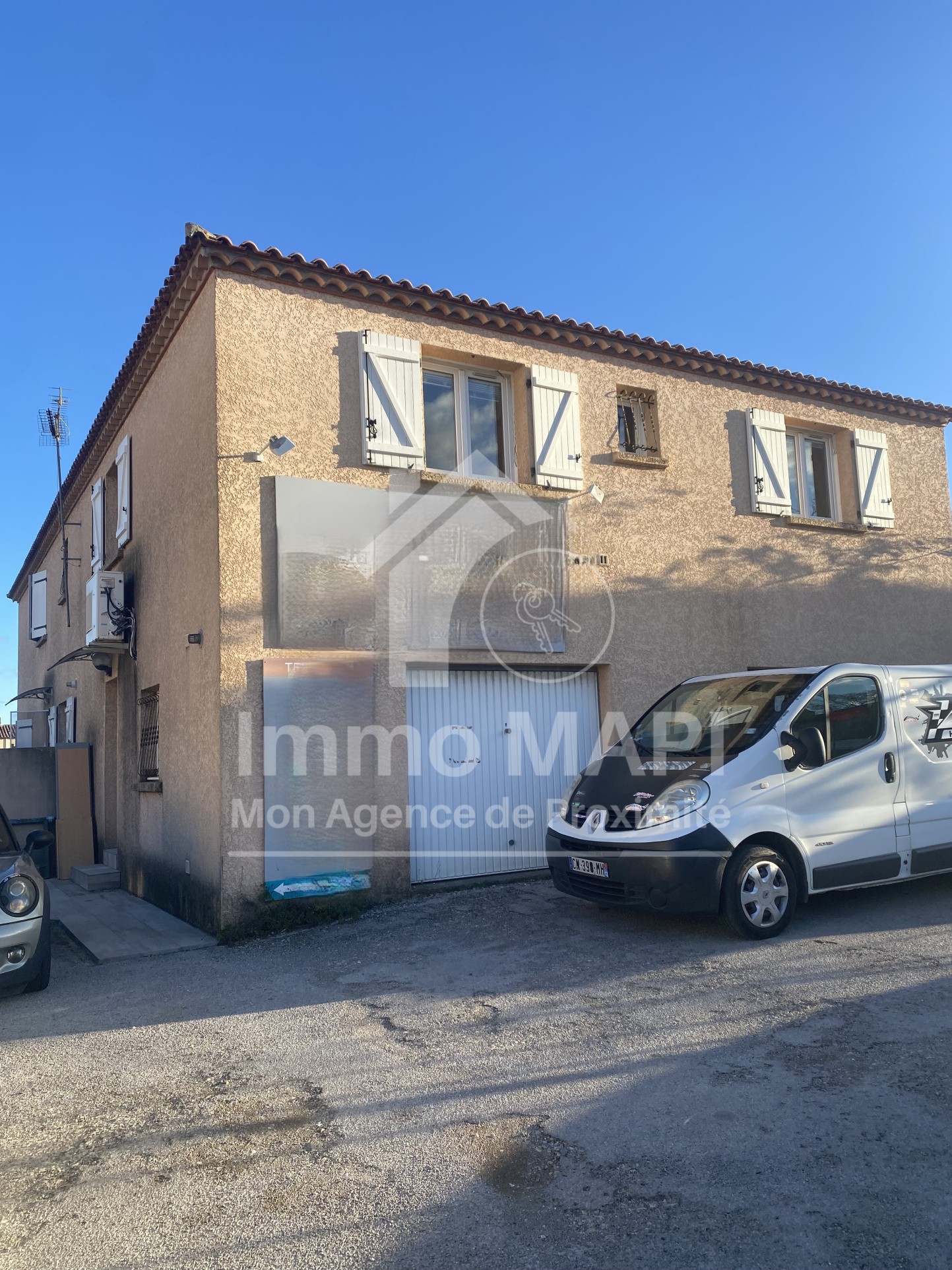 Local Professionnel  119 m2 espace stockage et bureaux - Villeneuve Les Maguelone — photo 7