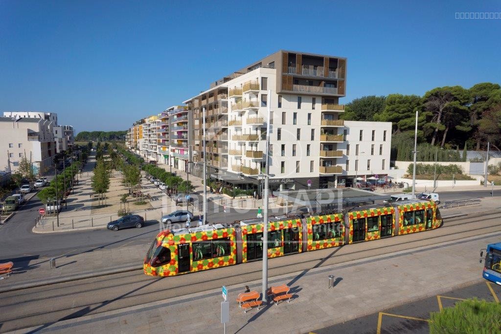 Garage à louer à Montpellier, 30,3 m² – photo 1 sur 2