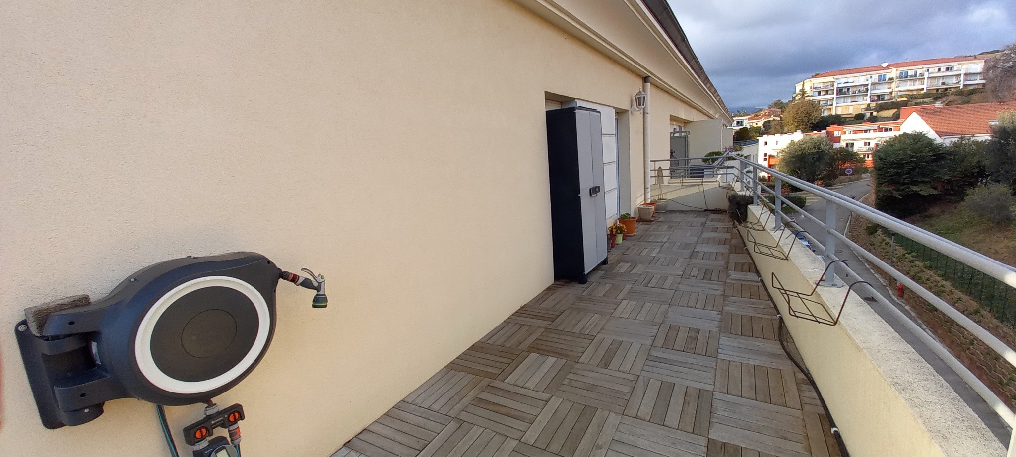 VILLA SUR LE TOIT - VUE PANORAMIQUE — photo 7