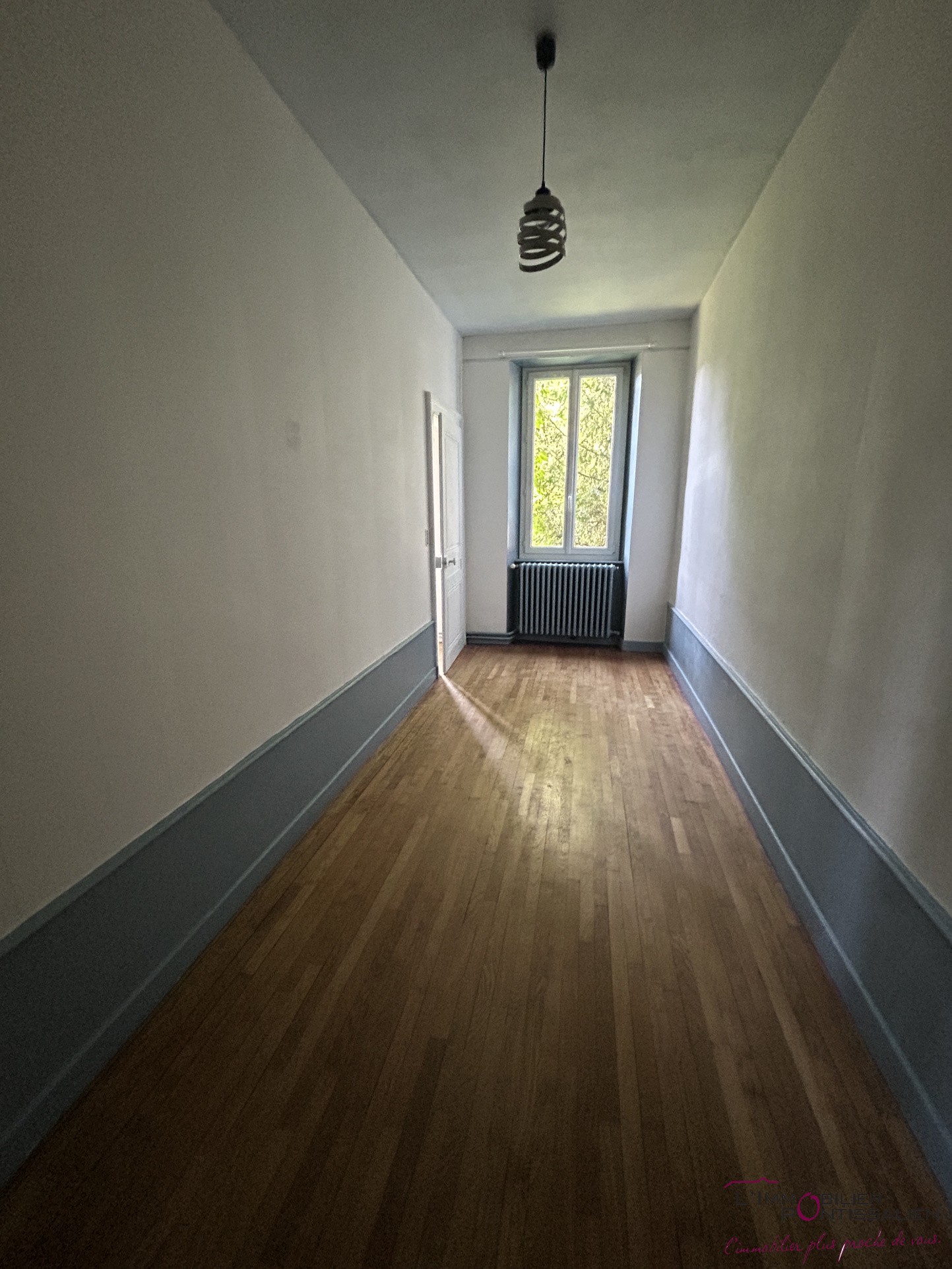 Appartement à vendre à Pontarlier, 535 m², 4 pièces – photo 3 sur 9
