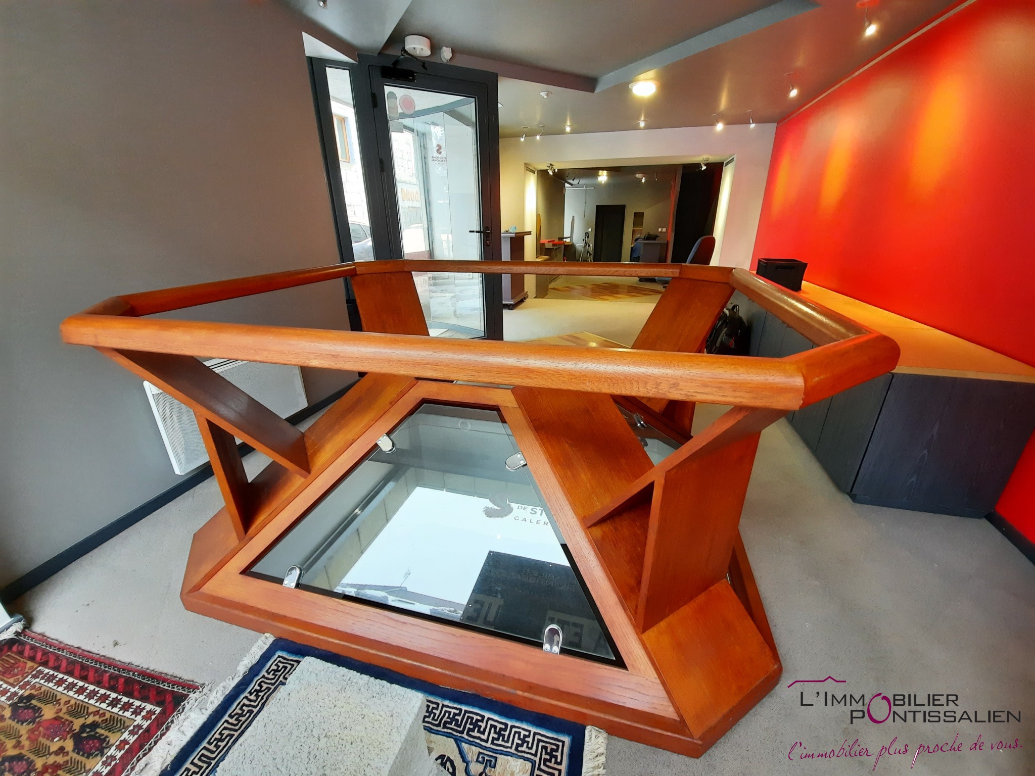 Local commercial à louer à Pontarlier, 70 m² – photo 2 sur 6