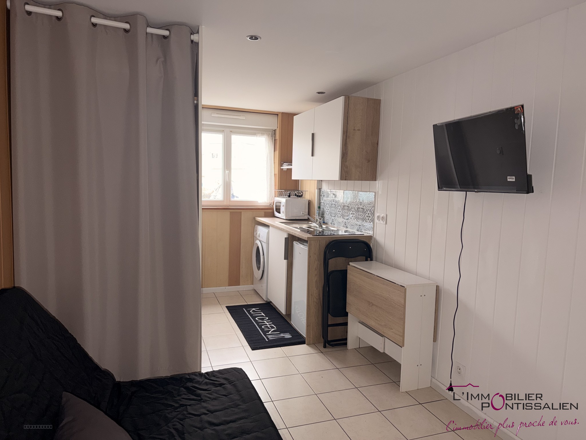Studio à louer à Pontarlier, 1 365 m², 1 pièce – photo 2 sur 10