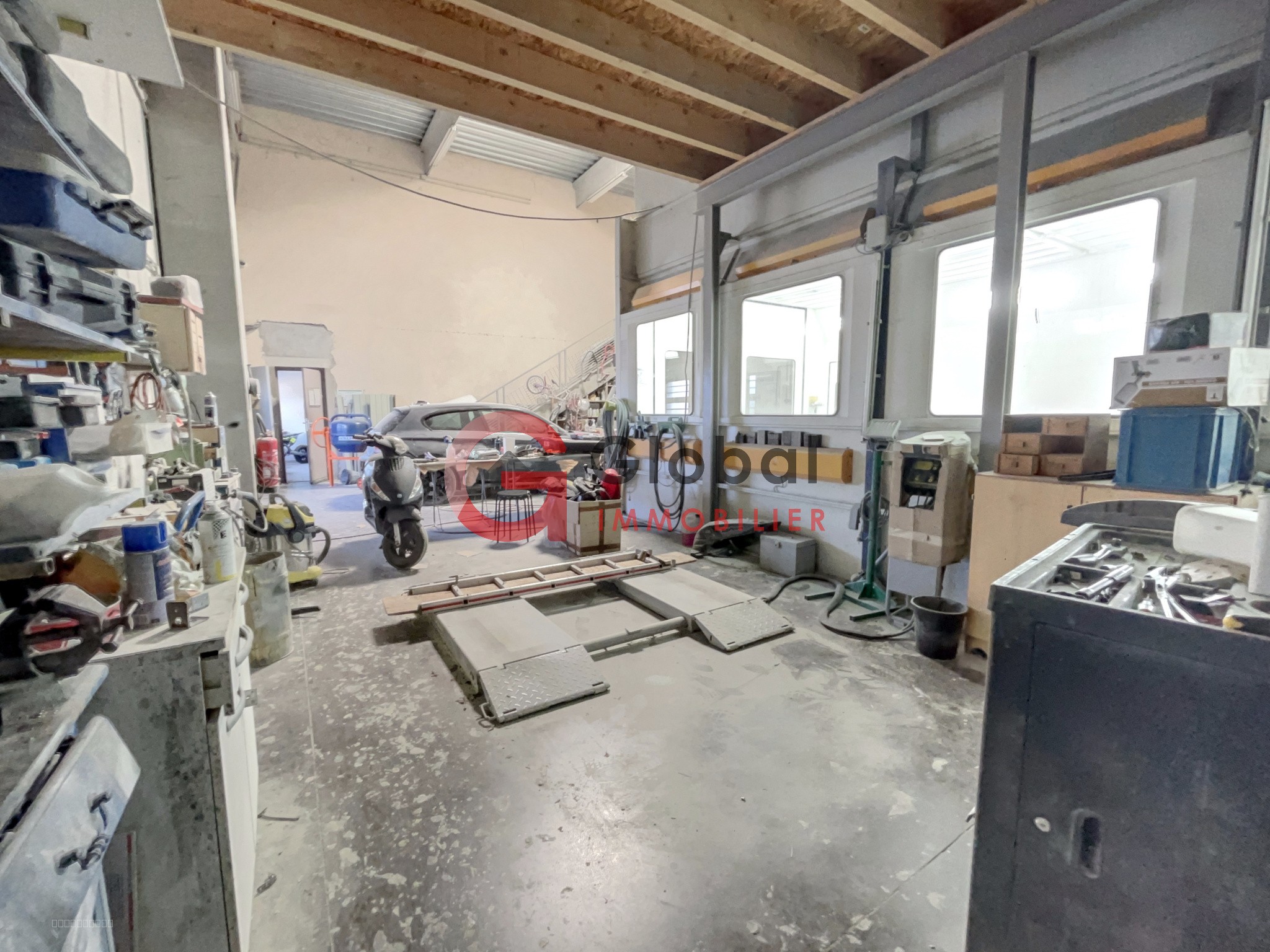 Droit au Bail   Local commercial / Atelier   Marseille 11e — photo 12