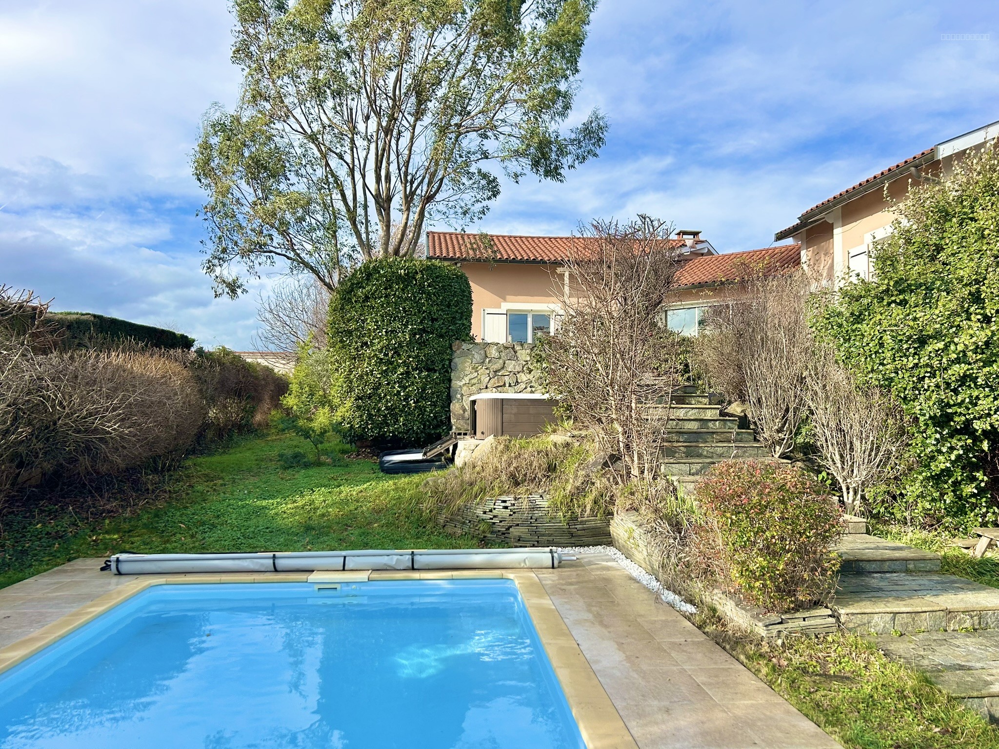 Maison à vendre à St laurent d agny, 500 m², 6 pièces – photo 3 sur 20