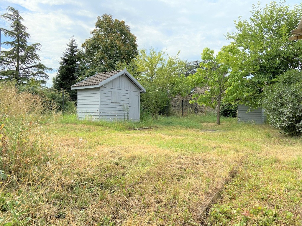 Maison entièrement rénovée avec jardin et garage — photo 3