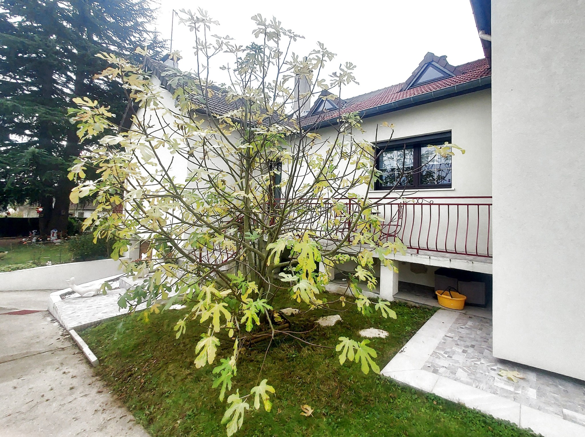 Maison à vendre à Chambly, 151 m², 8 pièces – photo 1 sur 6