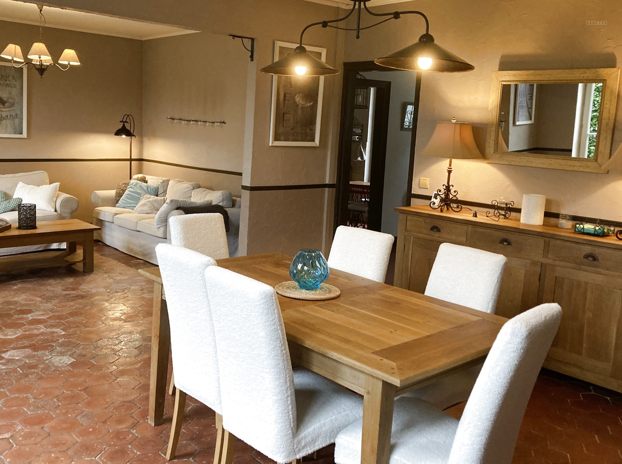 Maison à vendre à Chantilly, 141 m², 7 pièces – photo 3 sur 9