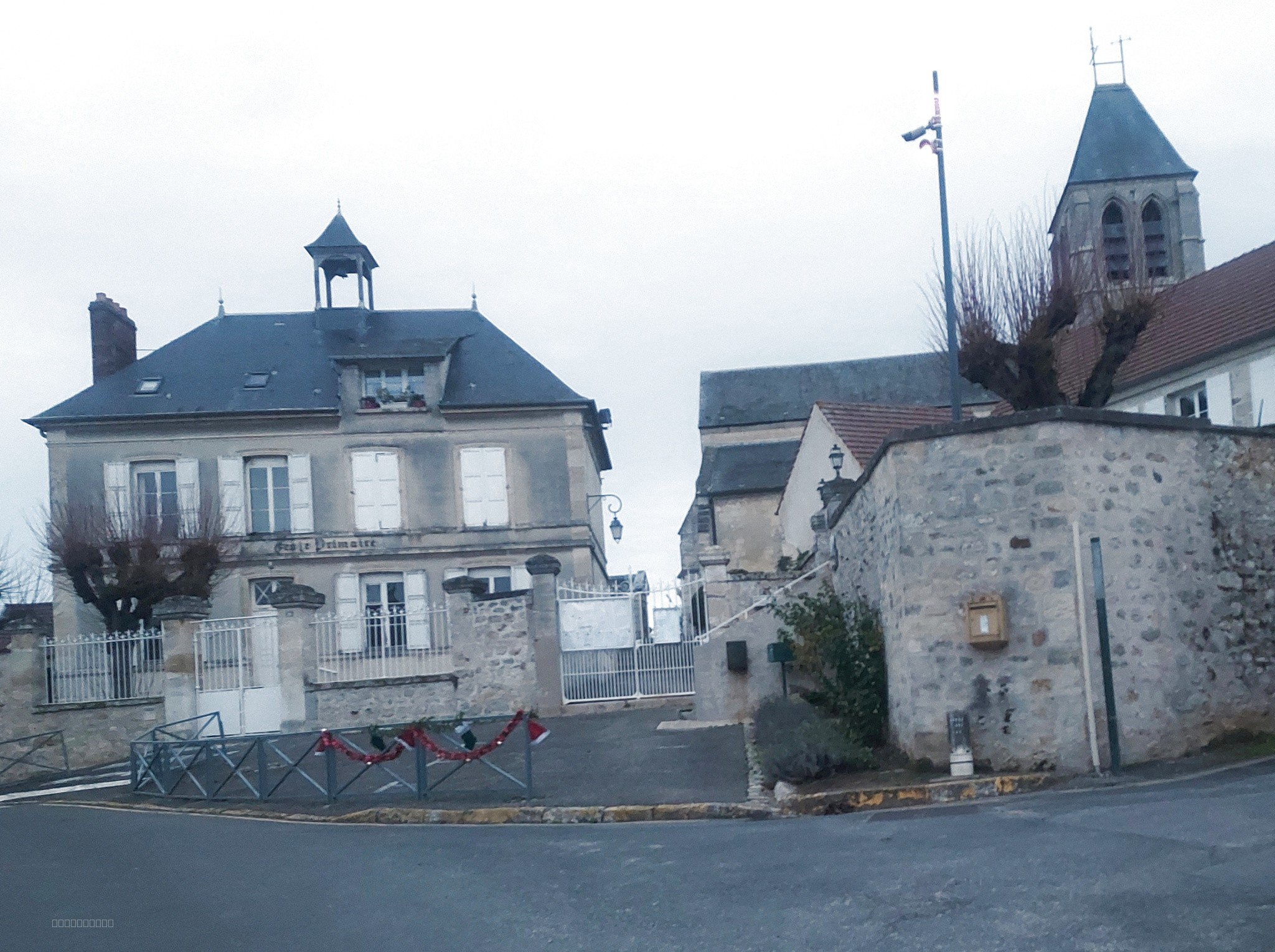 Maison à vendre à Nesles la vallee, 31,8 m², 4 pièces – photo 2 sur 10