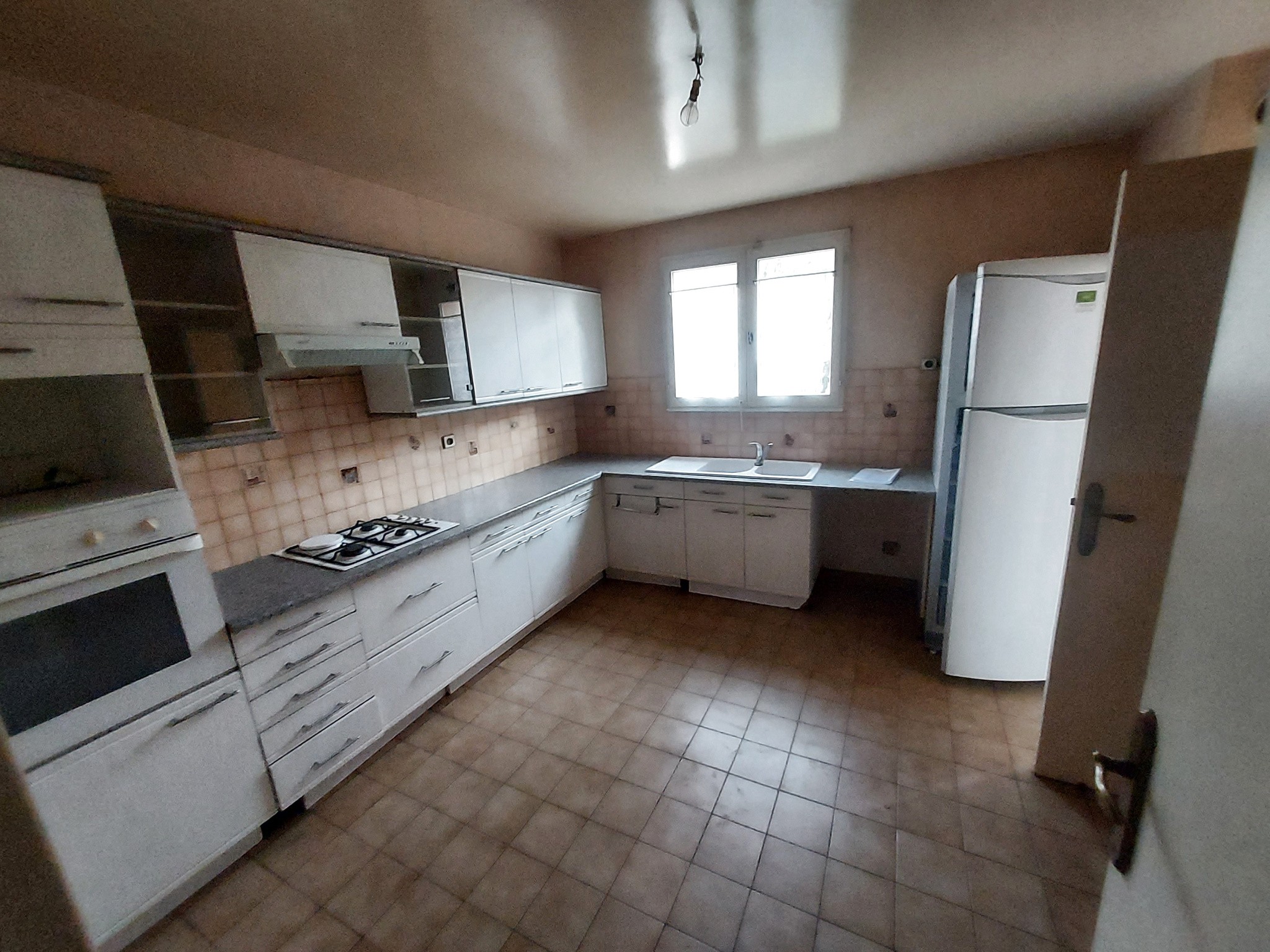 CERGY  QUARTIER DU PANORAMA-  Maison 6  pièces - 4 chambres -  148 m2 - 375 000 € — photo 5