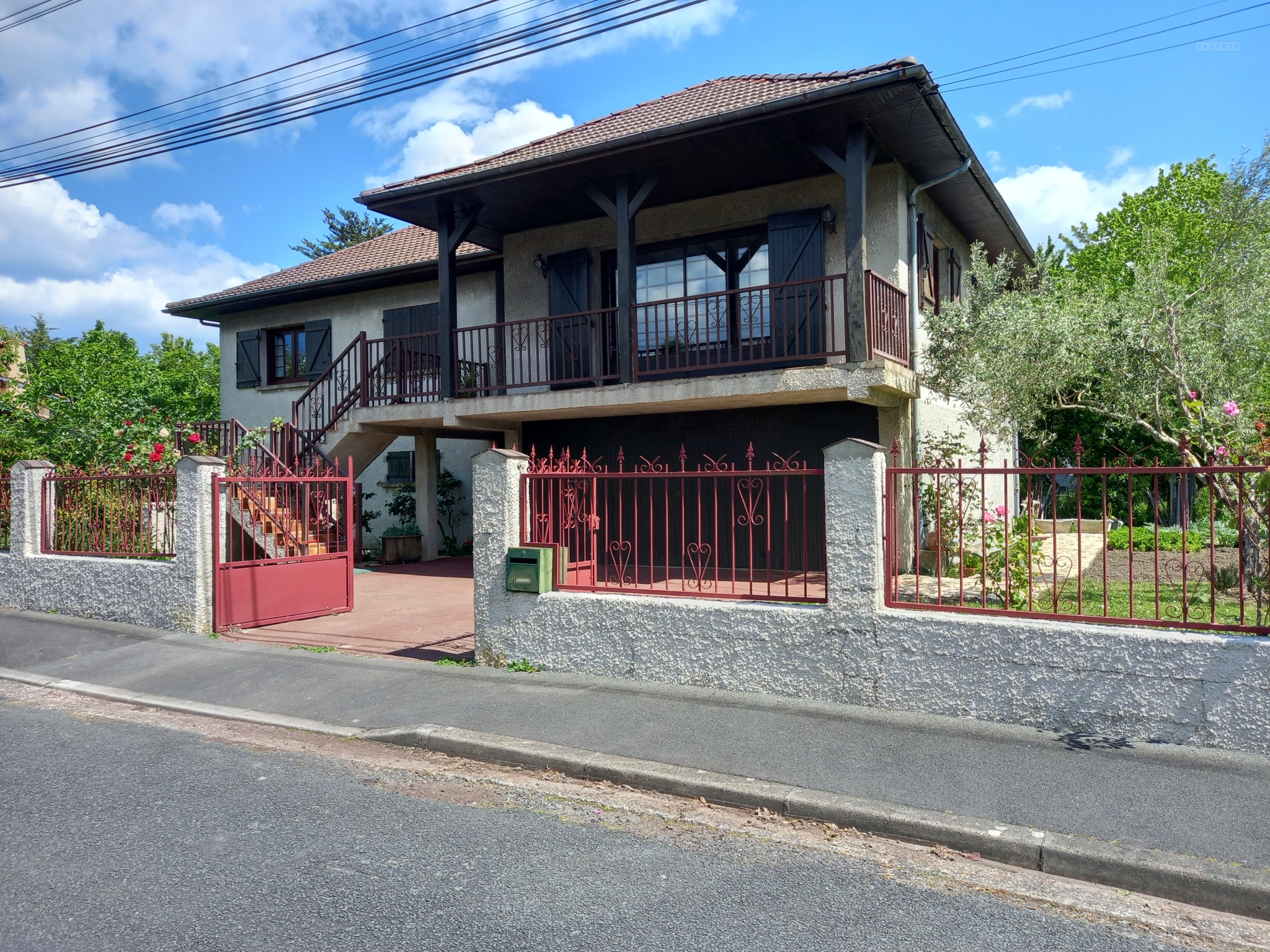 Maison à vendre à Lormont, 182 m², 4 pièces – photo 1 sur 8