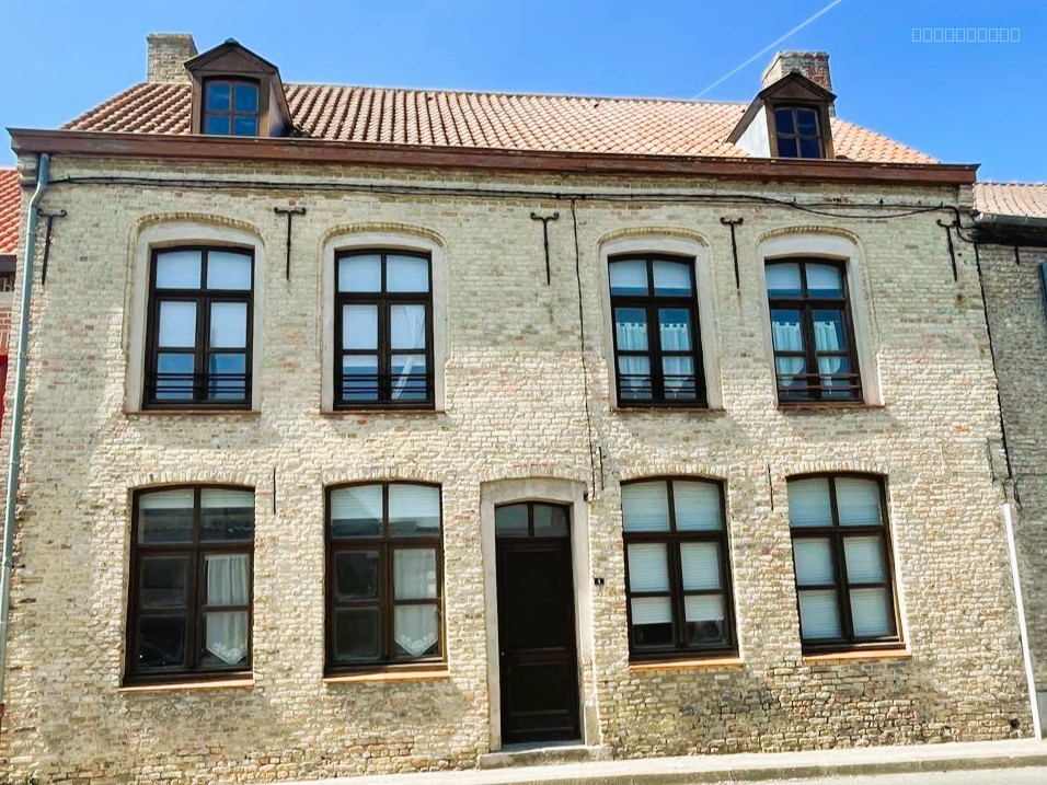 Maison à vendre à Hondschoote, 180 m², 5 pièces – photo 1 sur 8