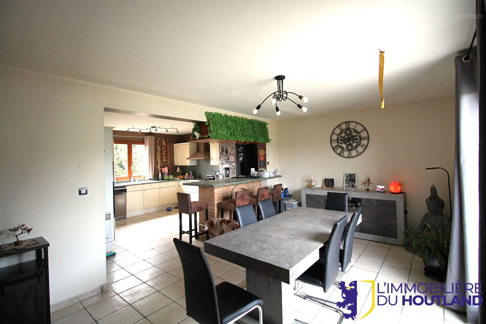 Maison à vendre à Millam, 400 m², 6 pièces – photo 1 sur 4