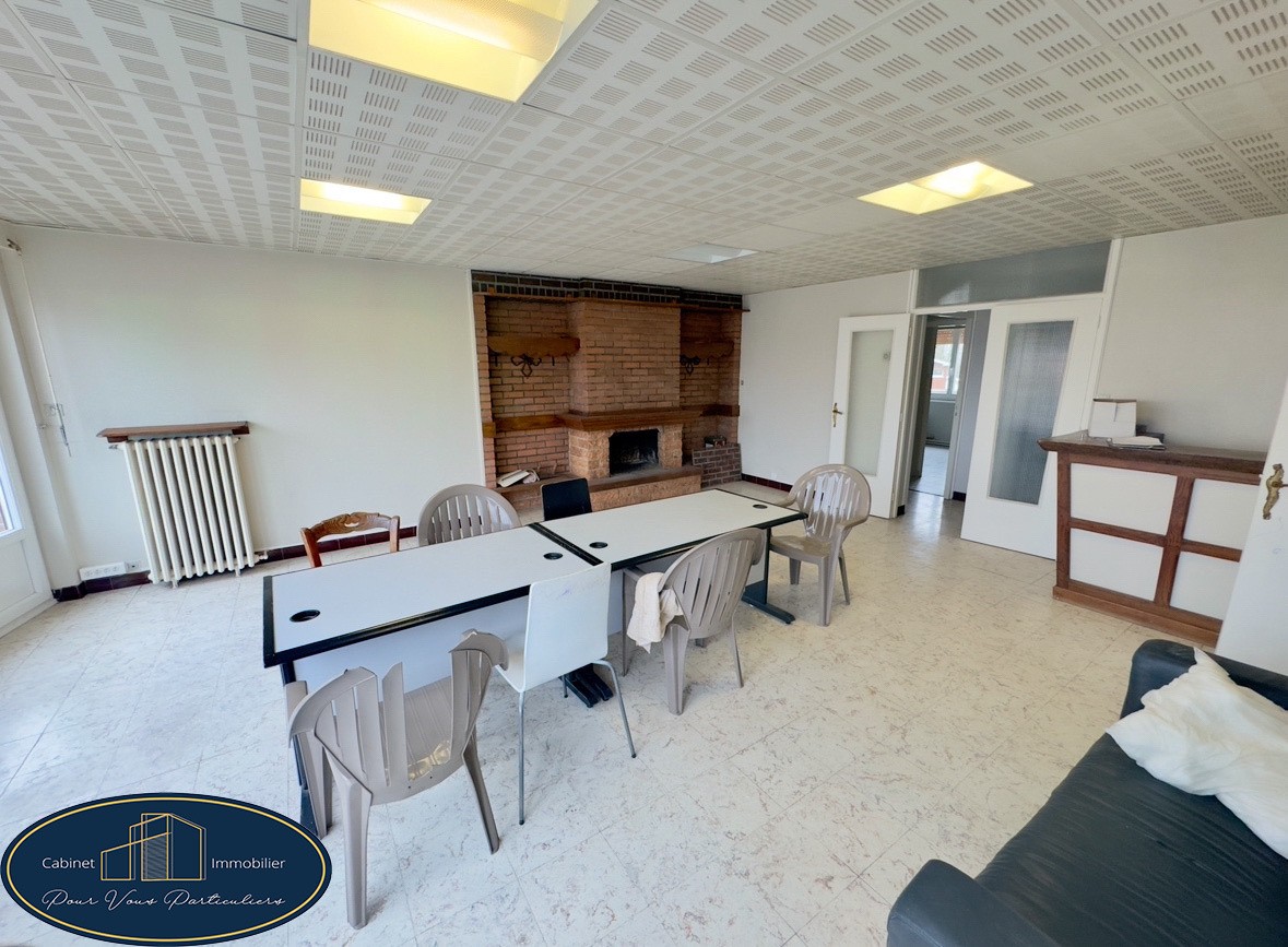 Immeuble à vendre à Haulchin, 310 m², 10 pièces – photo 1 sur 17