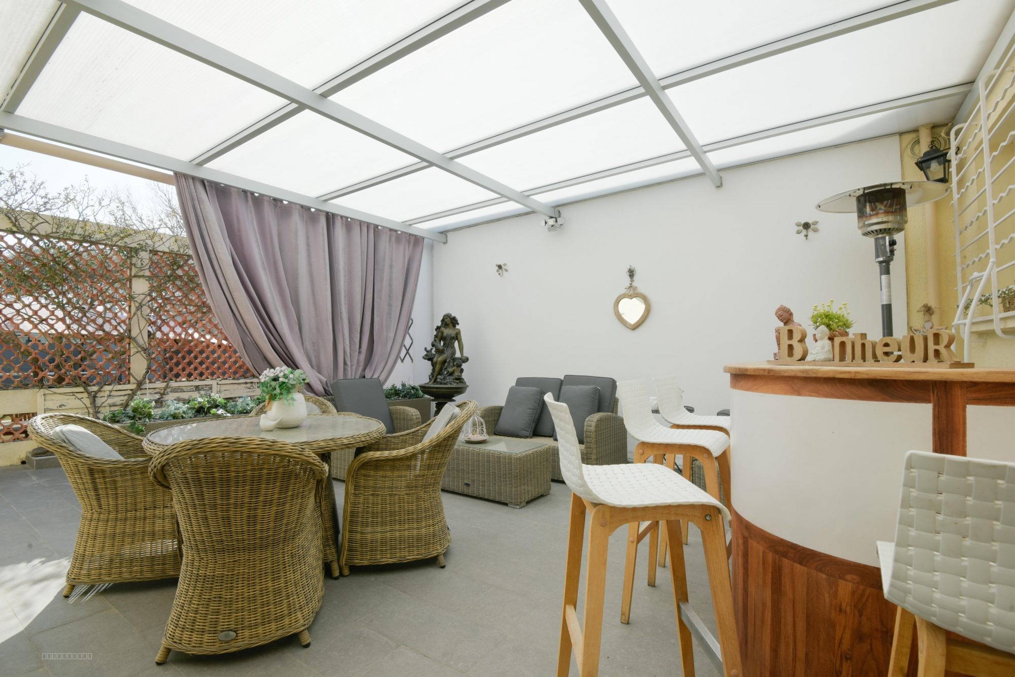 Villa à vendre à Arles, 136 m², 5 pièces – photo 2 sur 10