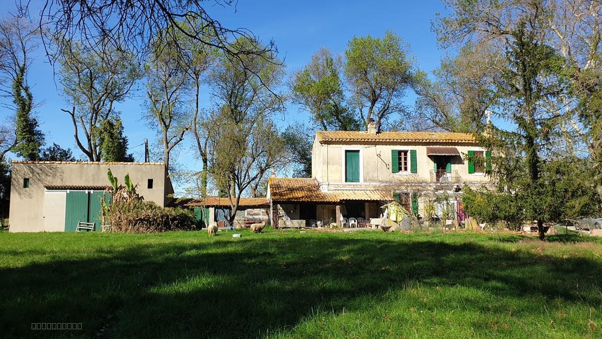 Bien immobilier à vendre à Fontvieille, 510 m², 5 pièces – photo 2 sur 10