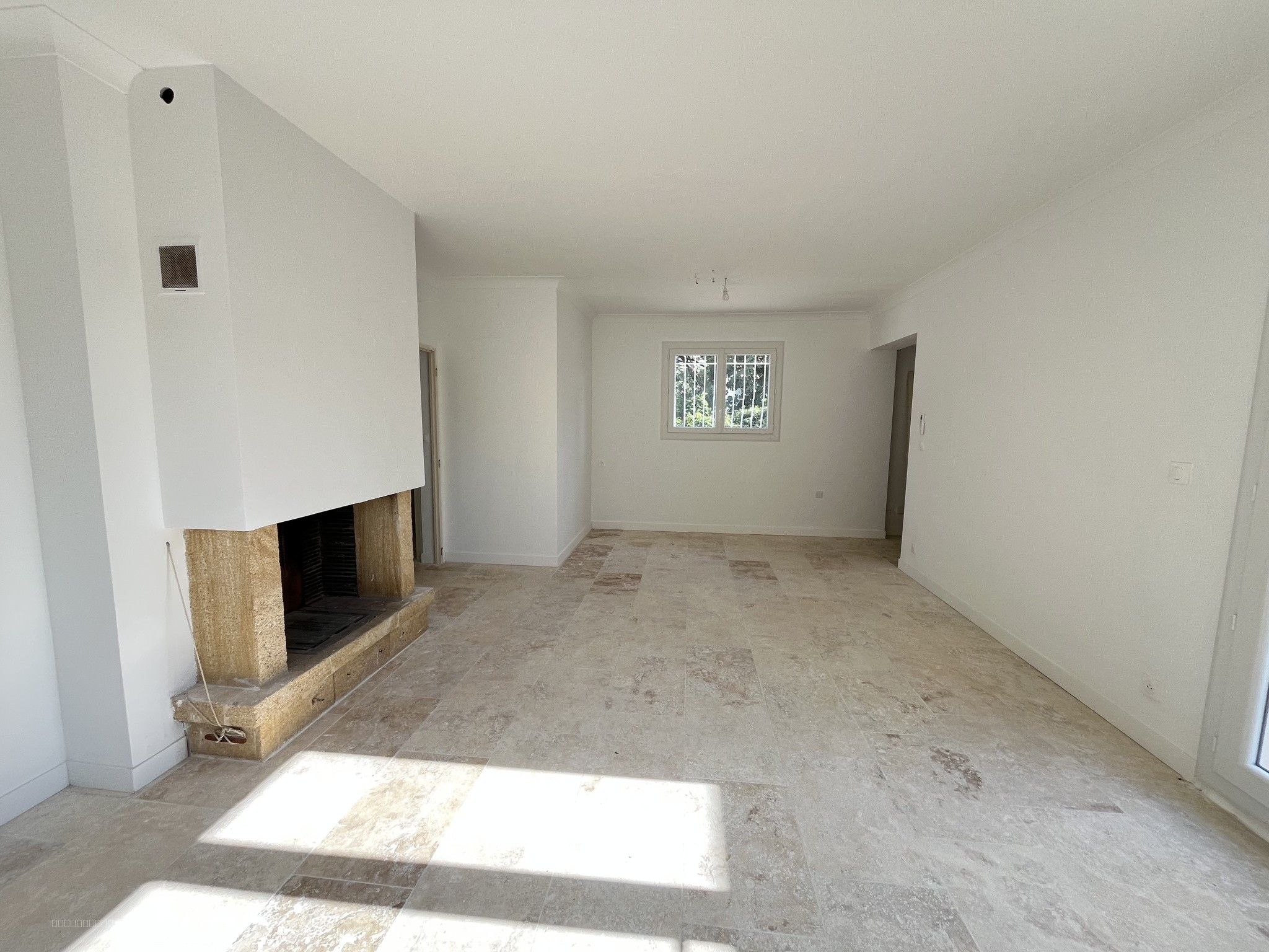 Maison à vendre à Arles, 28,52 m², 3 pièces – photo 2 sur 10