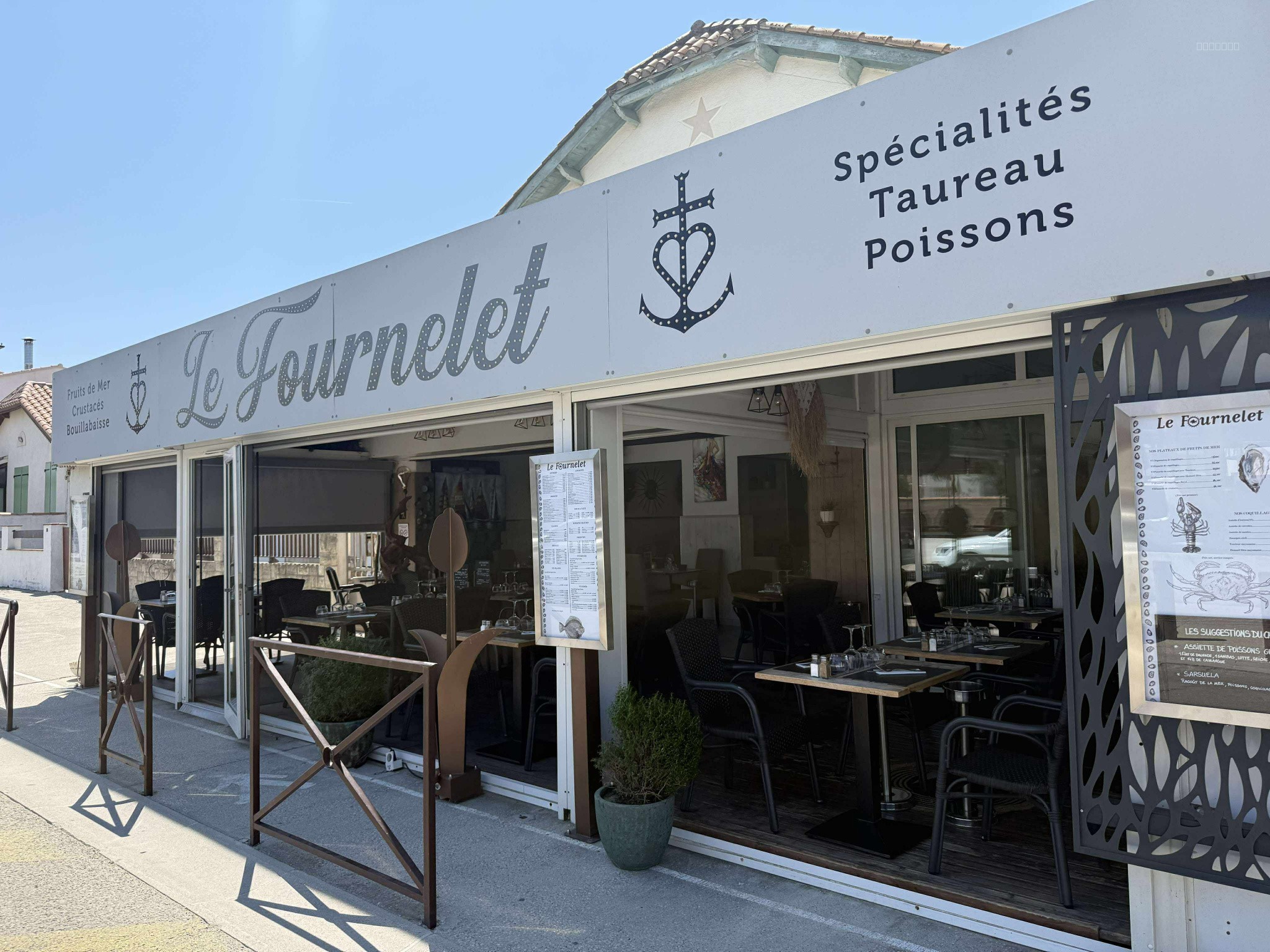 Bien immobilier à vendre à Stes maries de la mer, 150 m², 4 pièces – photo 1 sur 10