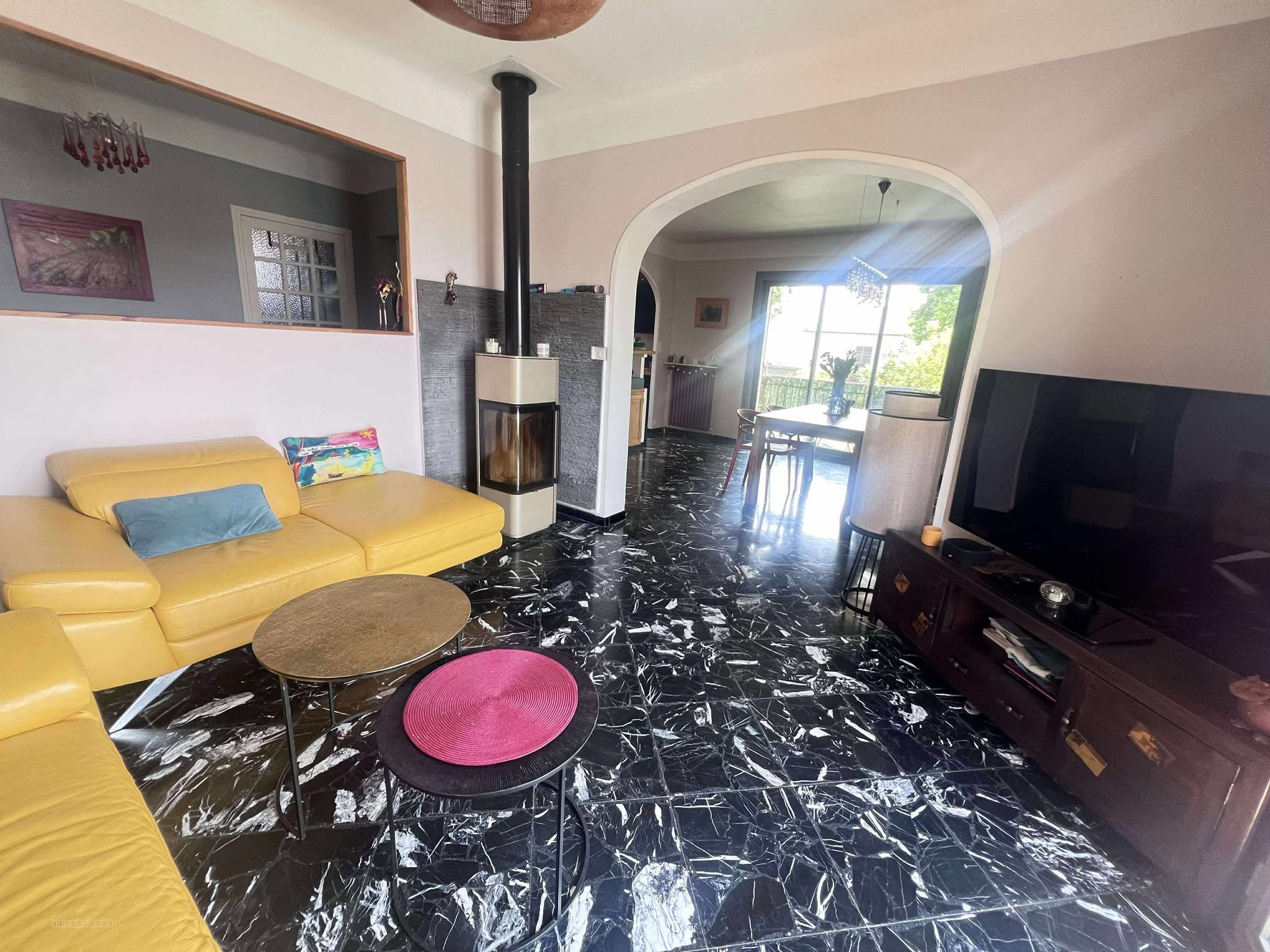 Villa à vendre à Arles, 210 m², 6 pièces – photo 2 sur 10