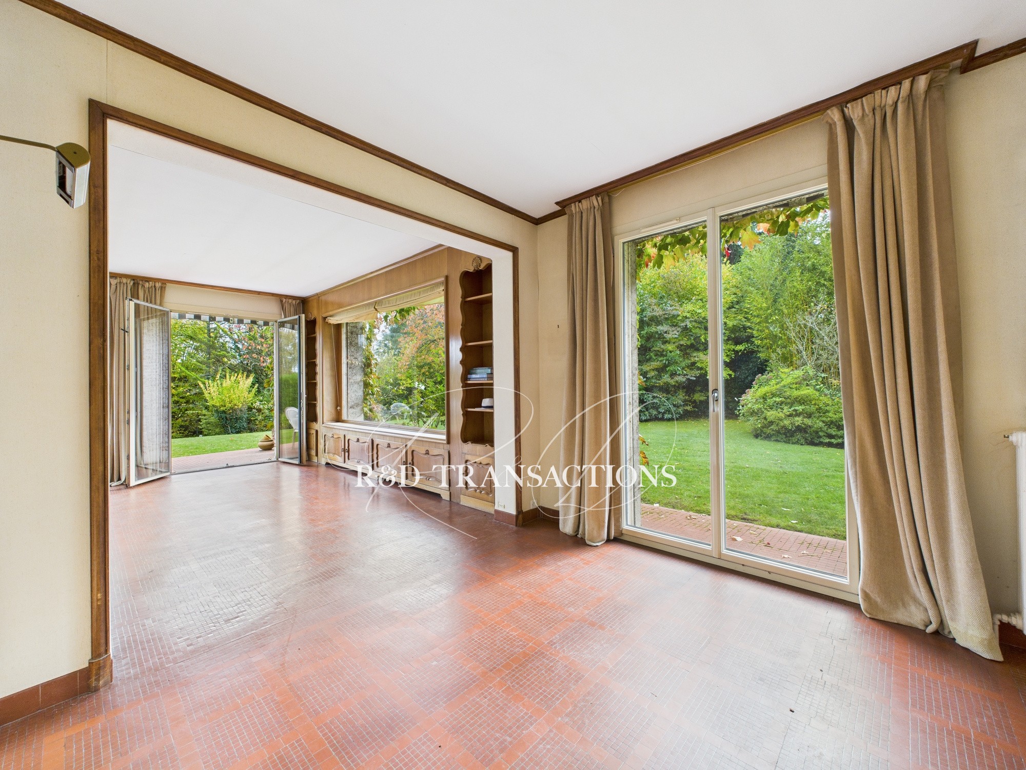 LONGERE LA CELLE SAINT CLOUD Quartier GRESSETS — photo 9