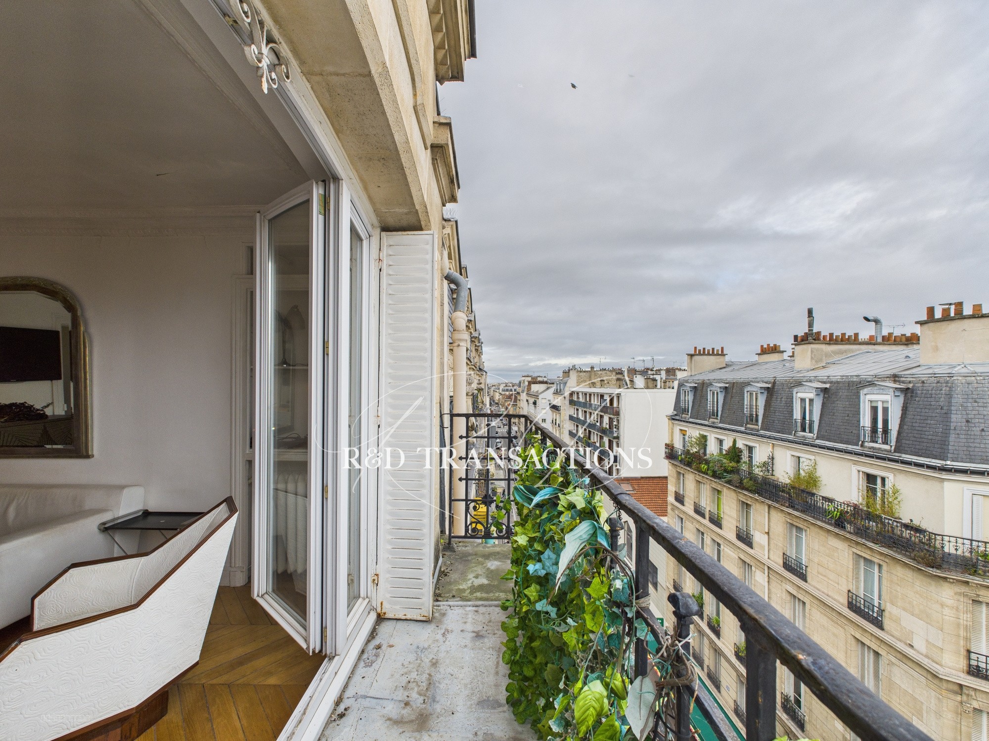 Appartement 4 pièces dernier étage avec balcon — photo 4