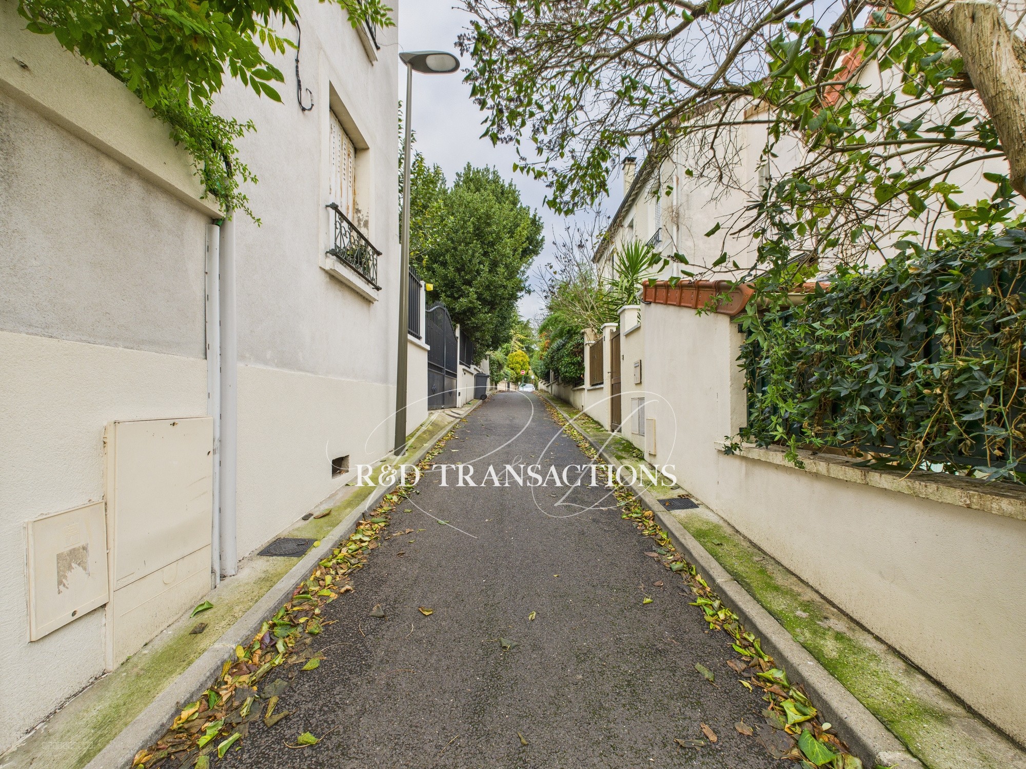 Maison à vendre à Suresnes, 98 m², 4 pièces – photo 2 sur 16