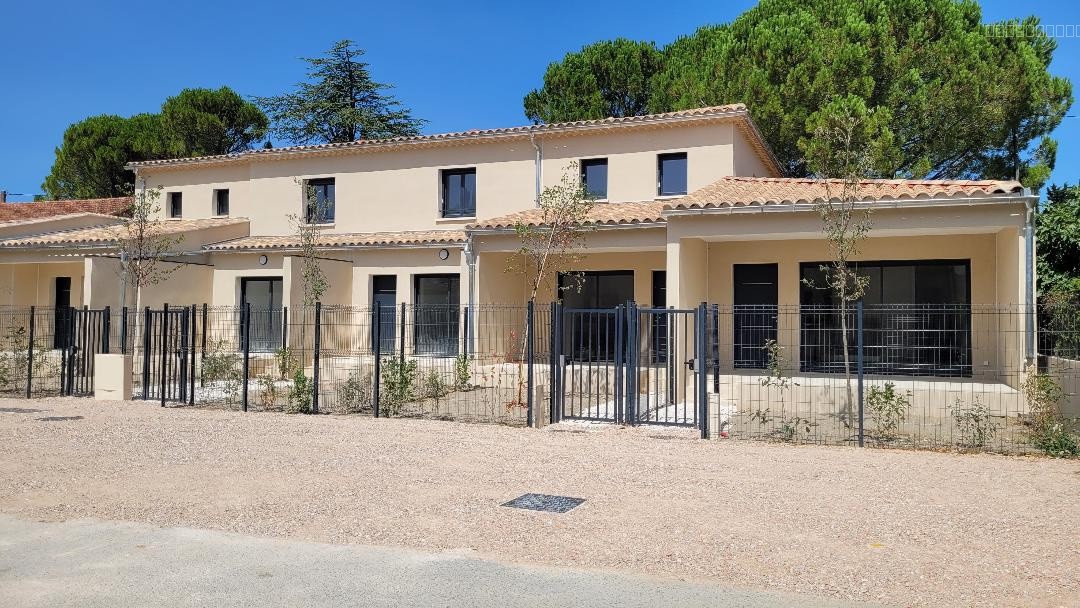 Maison à vendre à Orange, 30,14 m², 4 pièces – photo 1 sur 4