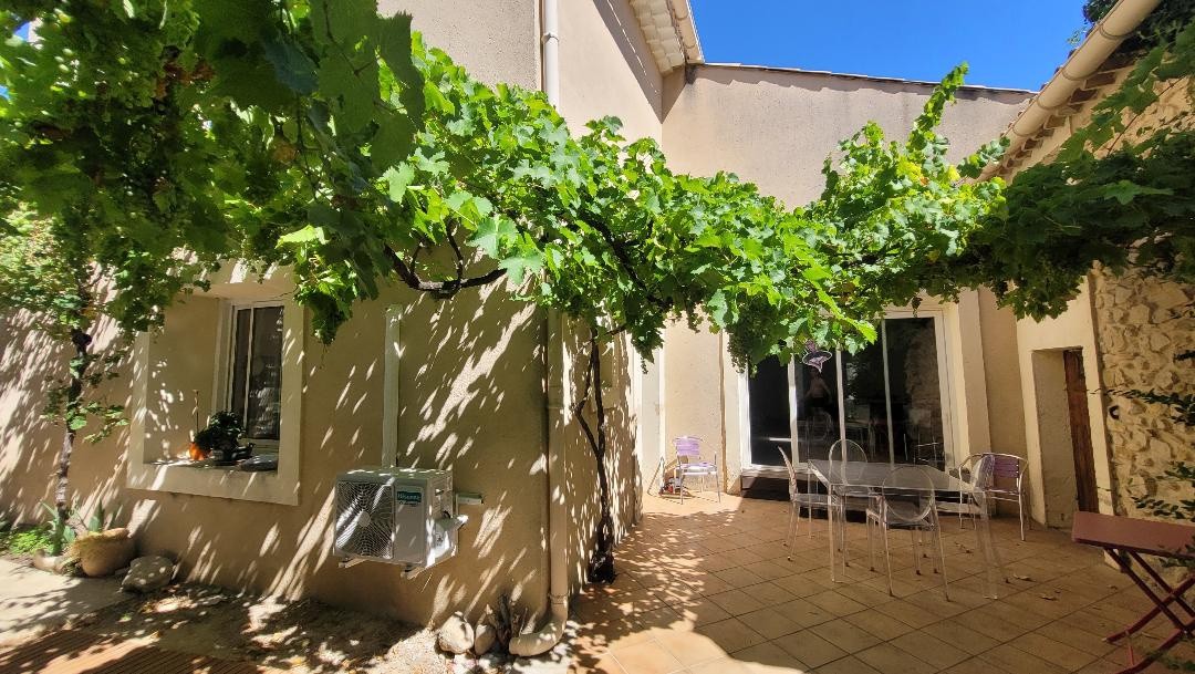 Maison à vendre à Uchaux, 140 m², 5 pièces – photo 3 sur 16