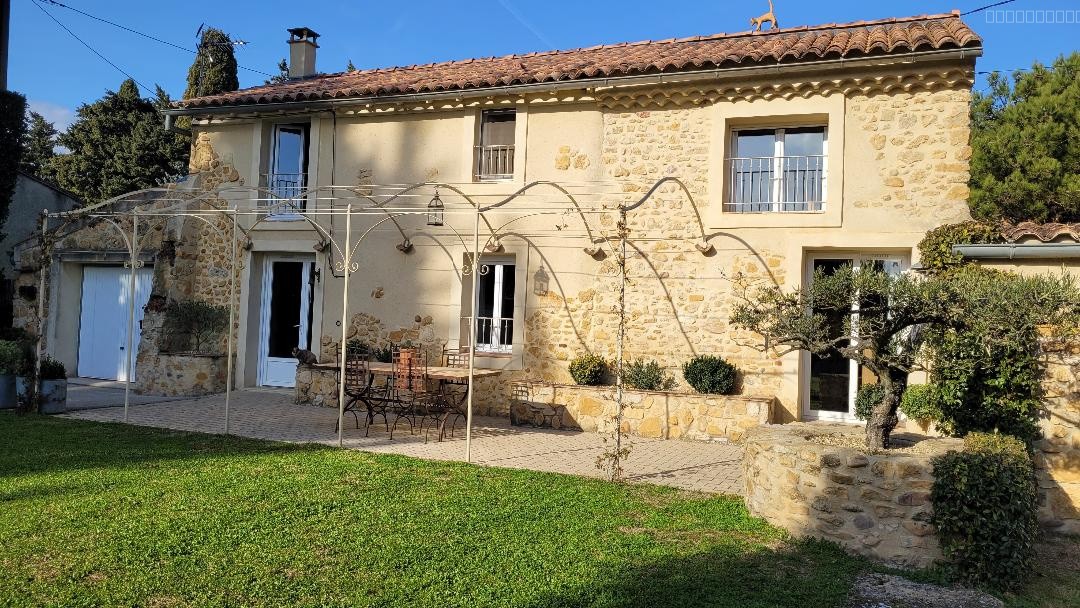 Bien immobilier à vendre à Orange, 20 m², 4 pièces – photo 1 sur 16